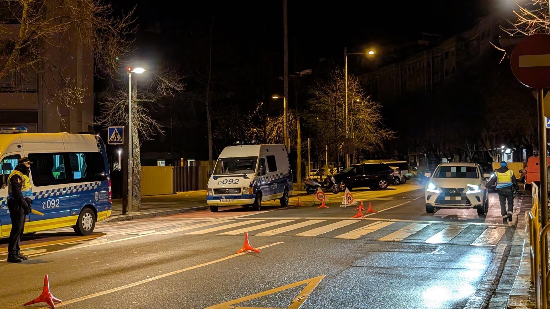 Imagen de un control de la Policía Municipal en Pamplona