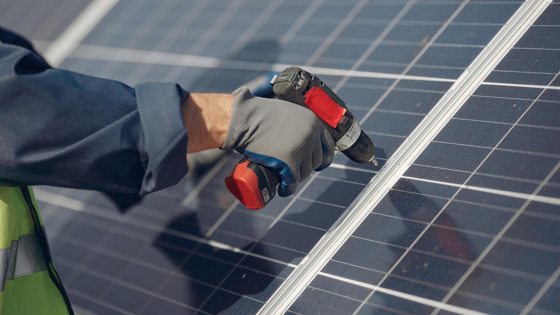 Instalador de placas solares