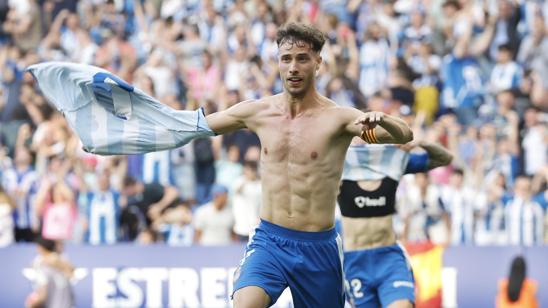 Puado celebra el primer gol del Espanyol contra la UD Las Palmas