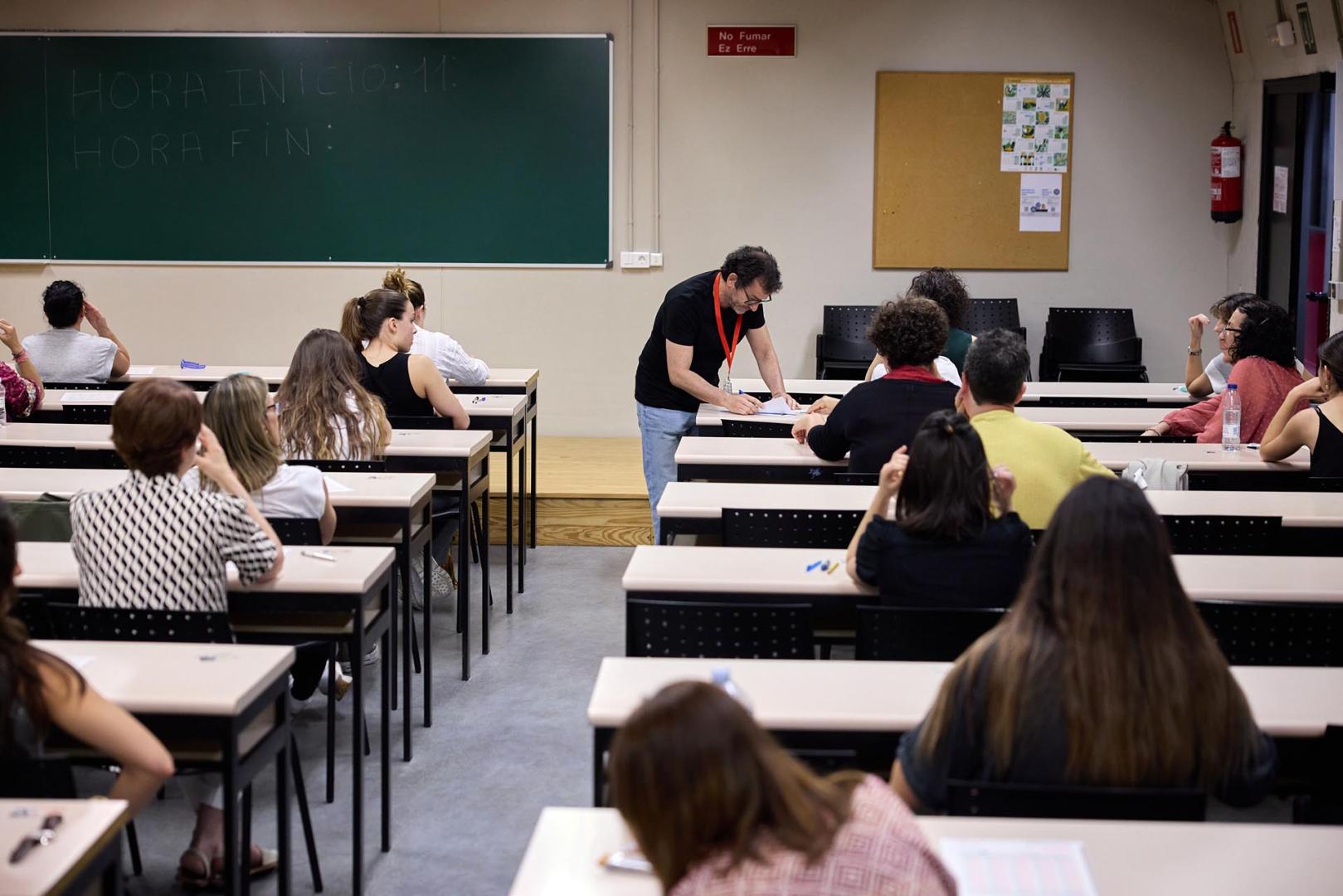 Fotos de la OPE de Enfermería en Navarra.
