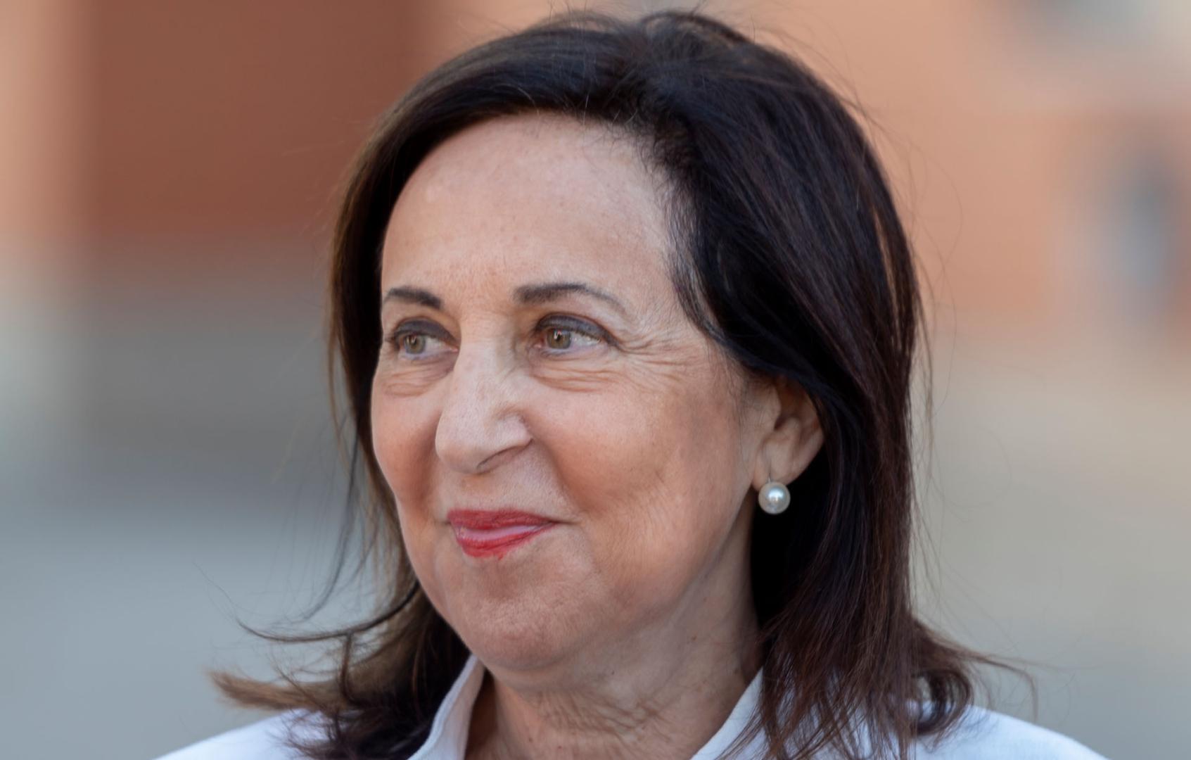 La ministra de Defensa, Margarita Robles, asegura que esta acabando de medicalizar dos aviones para traer niños gazatíes enfermos a España