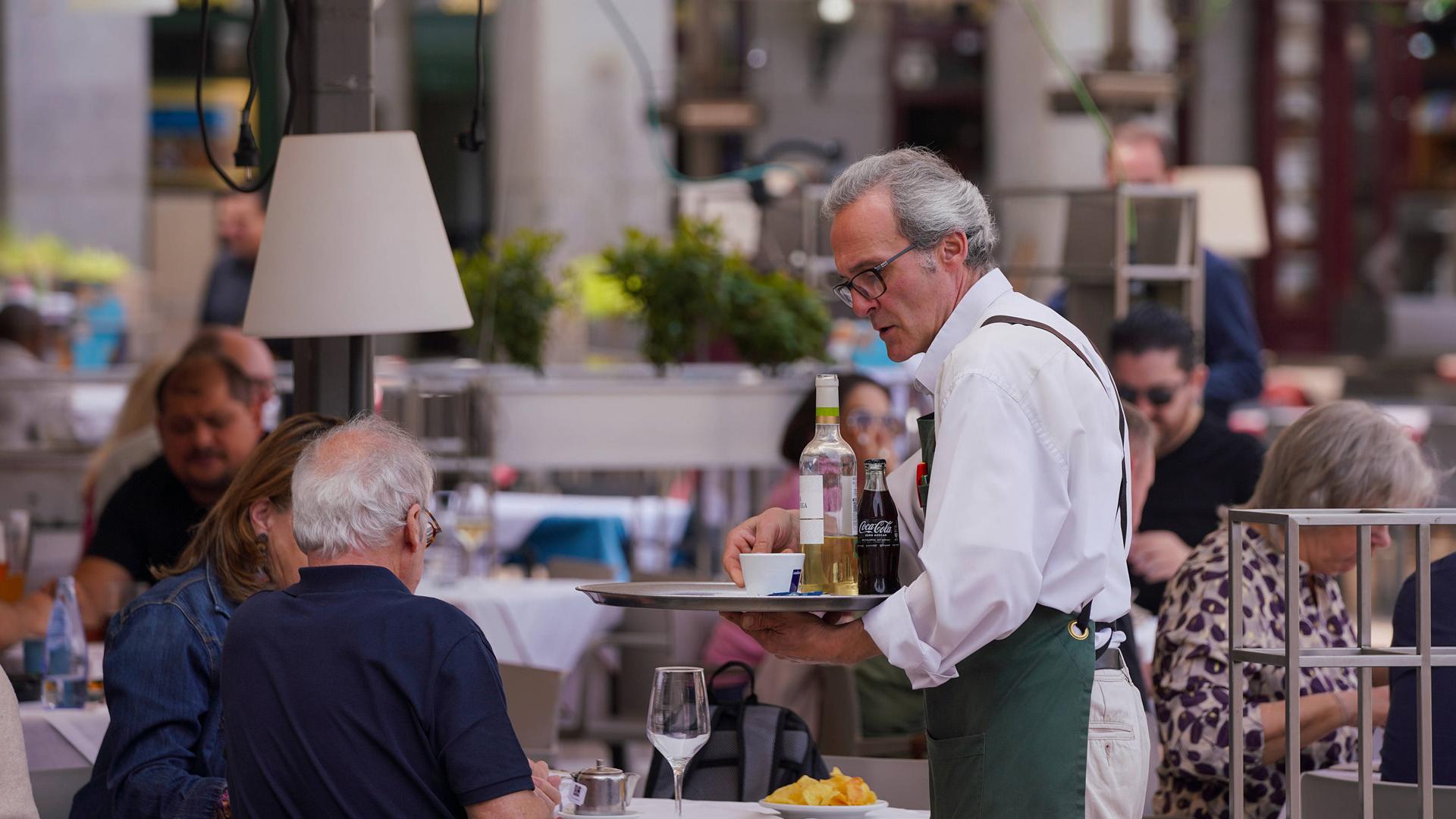 La hostelería es uno de los sectores en los que más se recurre a la contratación de fijos discontinuos para negocios que solo abren en temporada