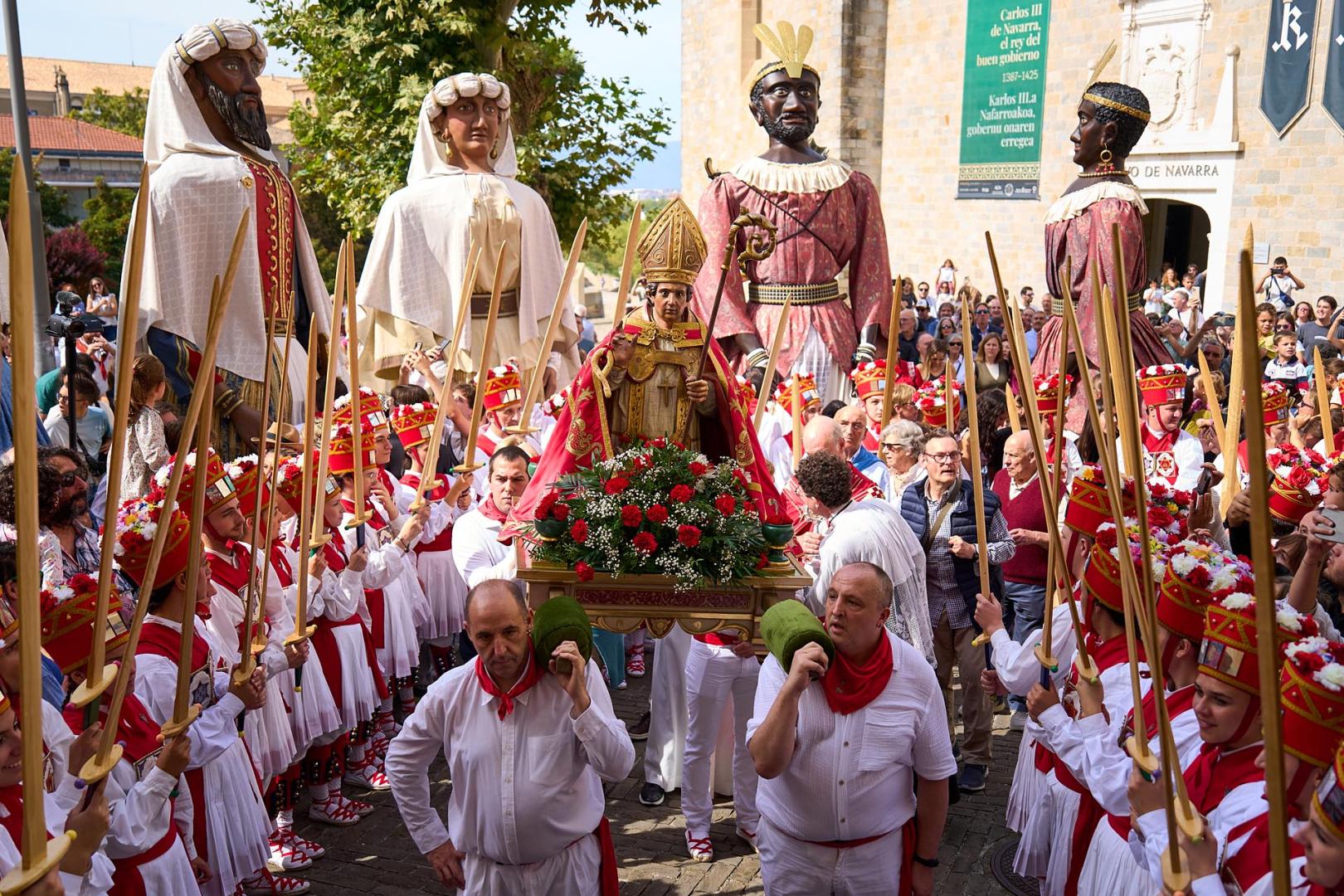 Fotos de la celebración de San Fermín Txikito 2025./