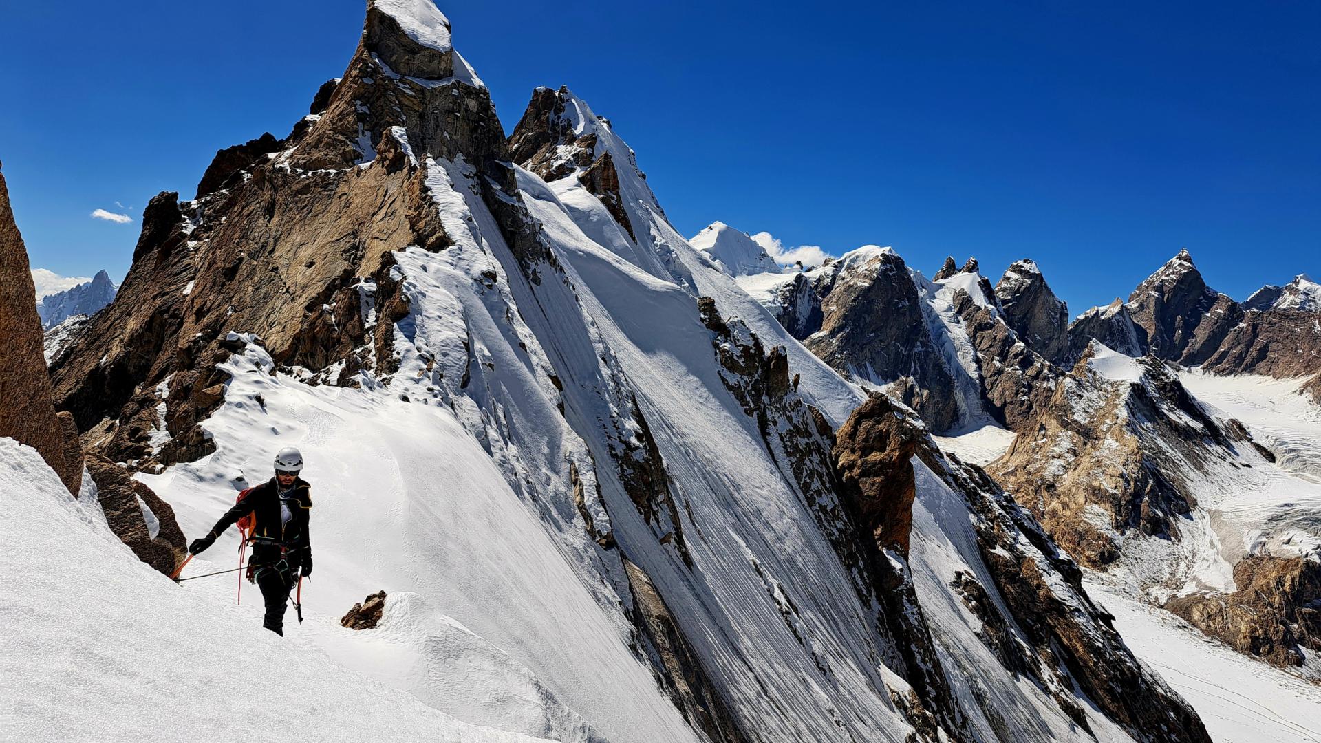 Urtasun y Sanmiguel pudieron explorar un recóndito valle cercano al Umasi La en la zona del Zanskar (Himalaya Indio)