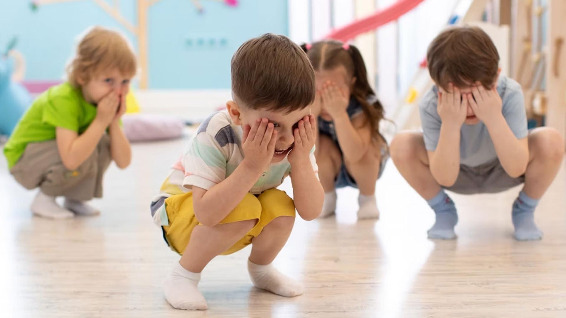 Niños jugando