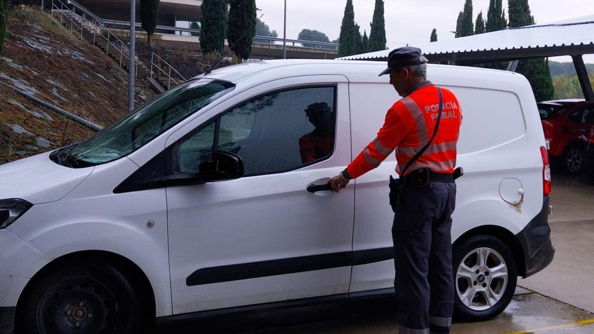 Vehículo del conductor 'kamikaze', inmovilizado en la comisaría de Policía Foral de Tudela