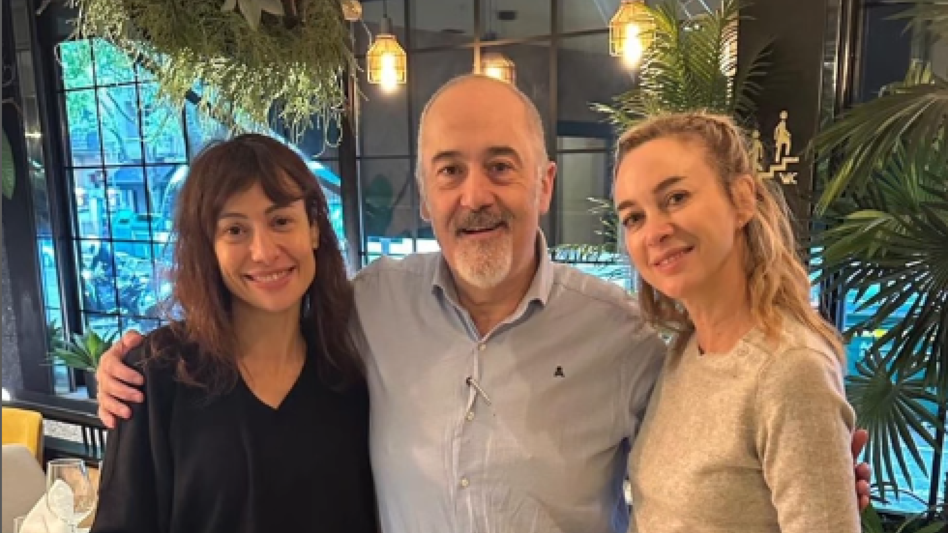Natalia Verbeke, el chef Martín Iturri y Marta Hazas.