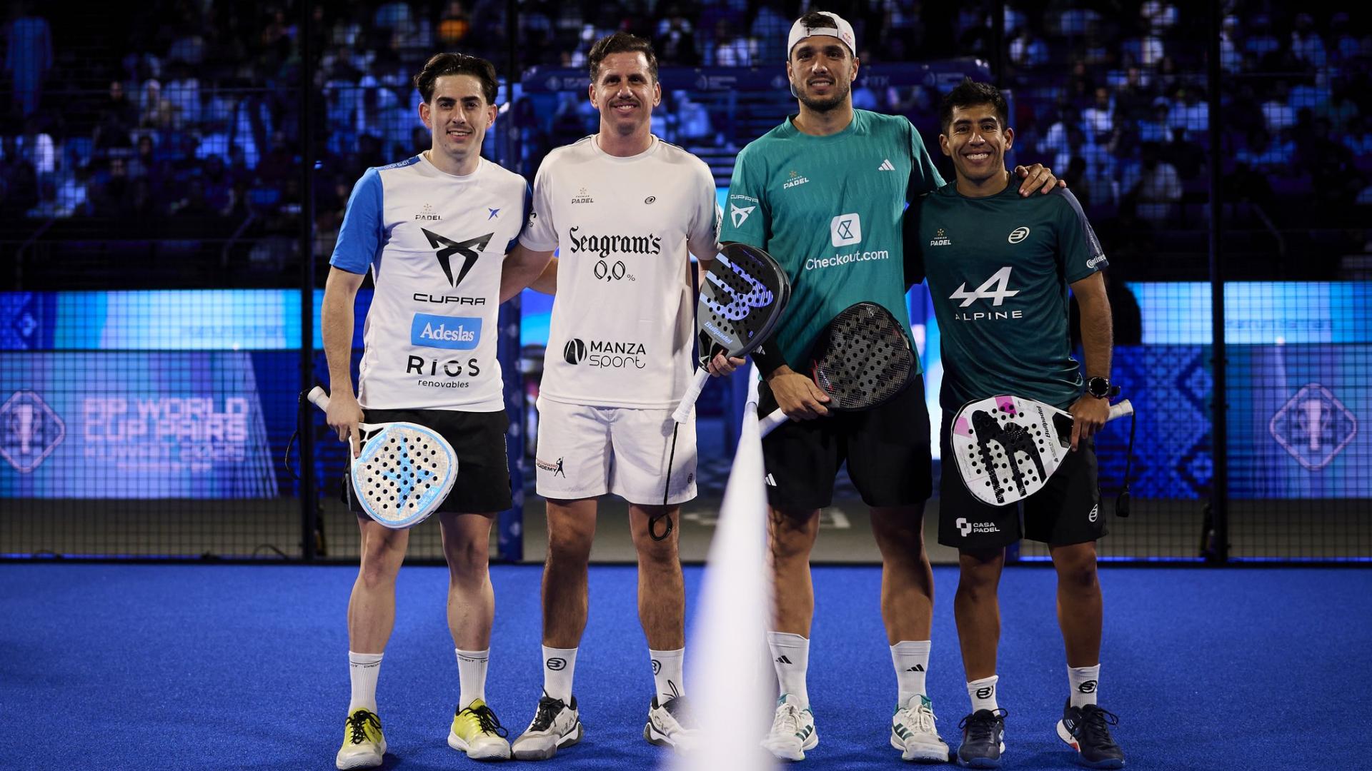 Jon Sanz, Paquito Navarro, Ale Galán y Fede Chingotto, antes de la semifinal