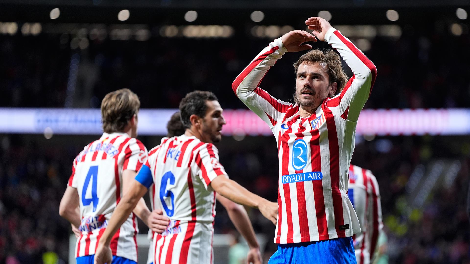 Griezmann celebra uno de sus goles frente al Levante