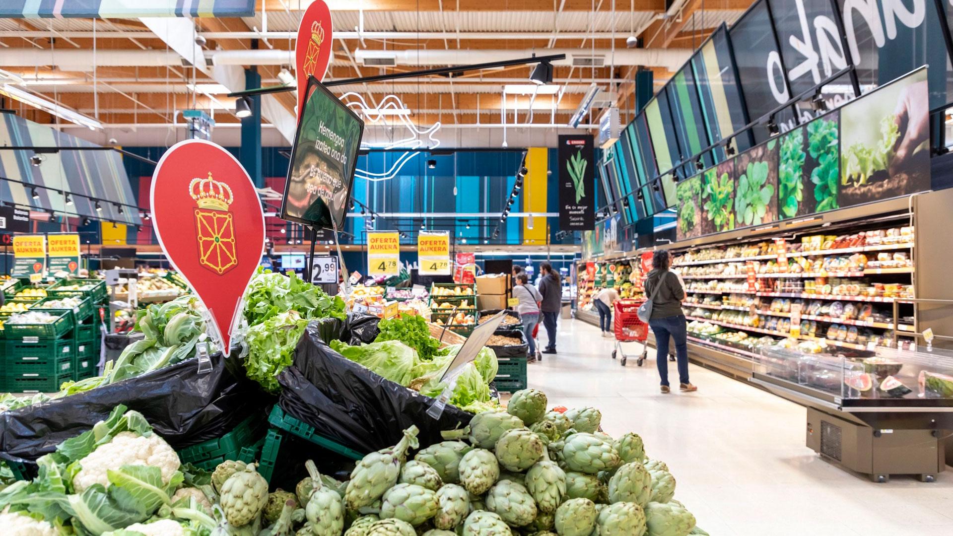 Alcachofas de Navarra en un supermercado Eroski