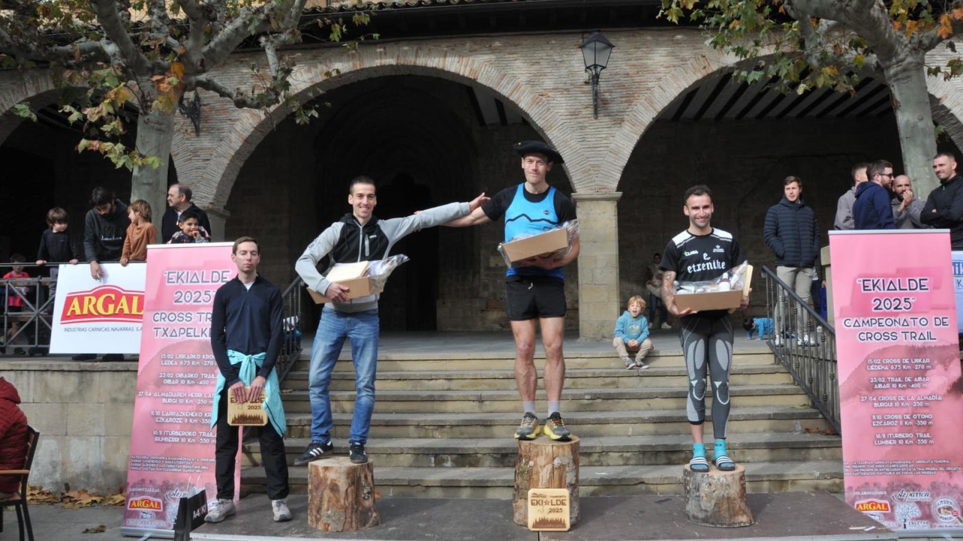 Los mejores clasificados en el Campeonato Cross Trail Ekialde