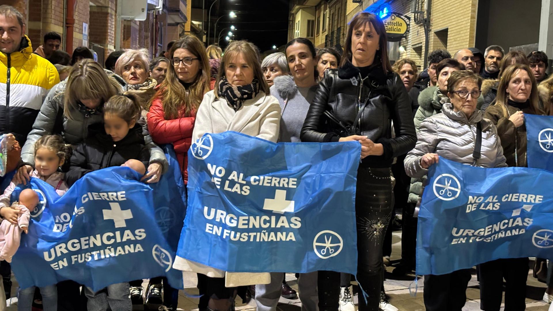 Asistentes a la concentración celebrada en Fustiñana