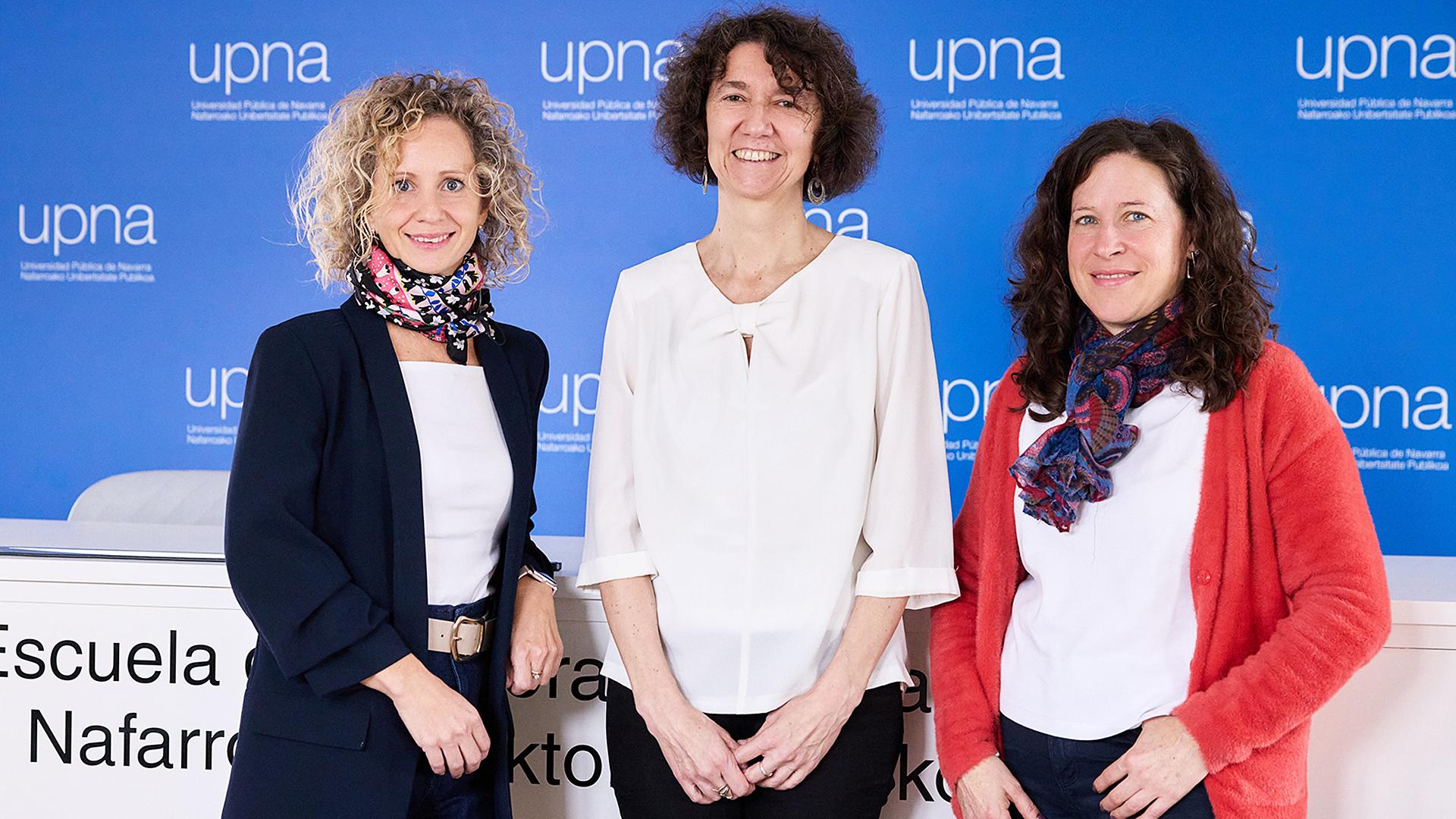 De izda. a dcha., Alicia Martínez, Amparo Lázaro y Ana Zabalza, nuevo equipo directivo de EDONA /