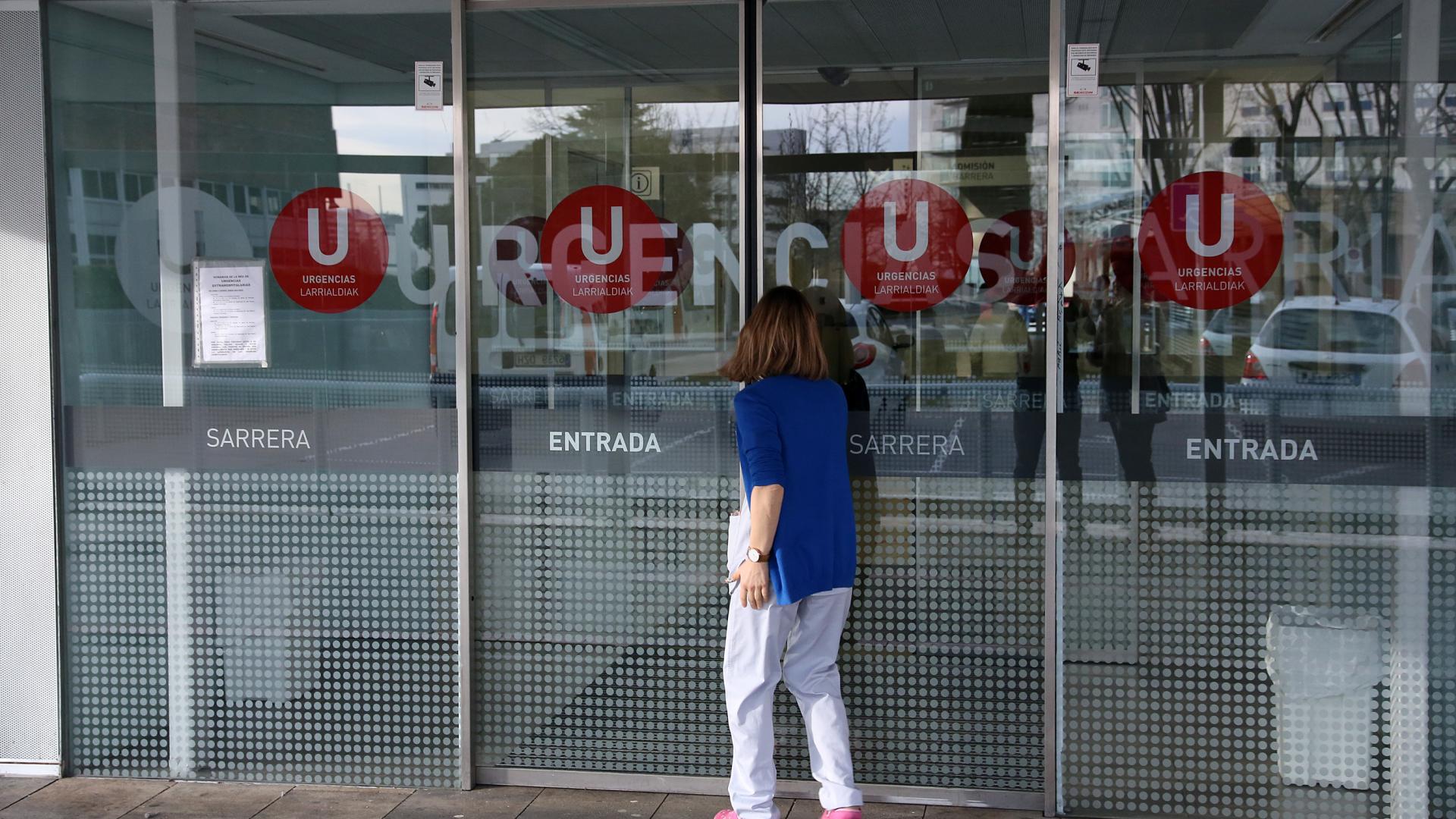Acceso a Urgencias del HUN