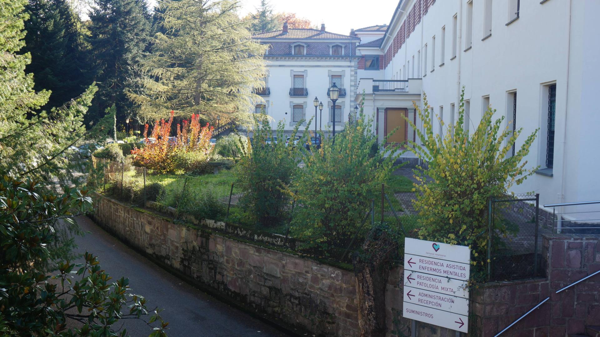 Detalle del exterior del centro hospitalario Benito Menni, ubicado en Elizondo. cedida .
