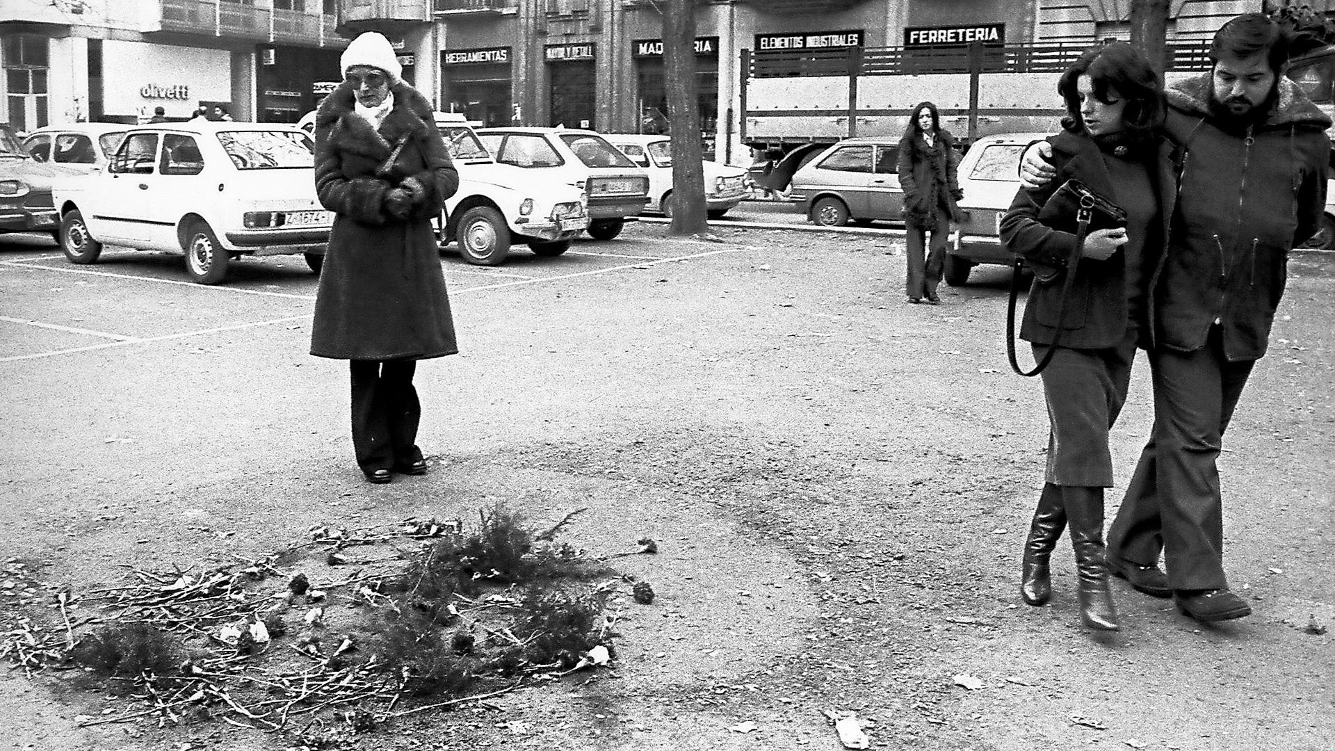 El lugar donde fue asesinado el 26 de noviembre el Joaquín Imaz, jefe de la Policía Armada. Fue la primera víctima de ETA en Navarra /