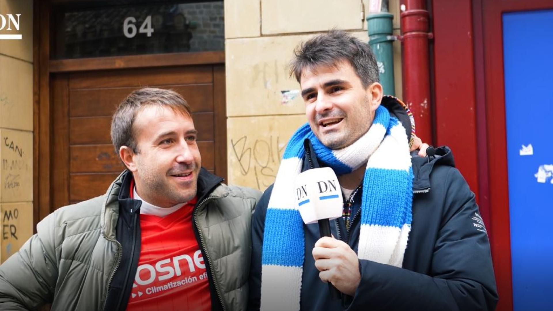 Ambiente previo en las calles de Pamplona antes del encuentro Osasuna-Real Sociedad