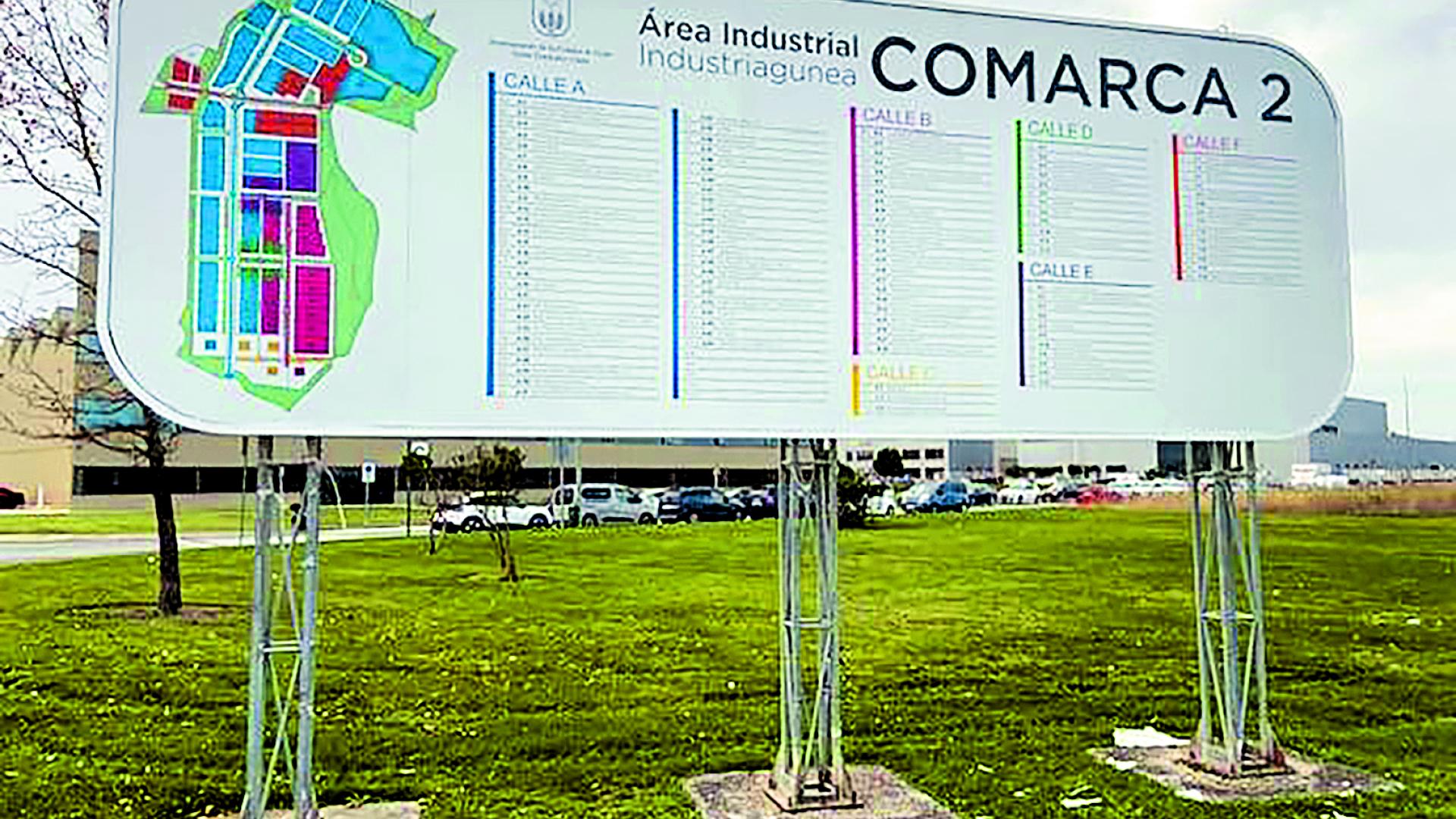 El cartel renovado del polígono Comarca 2 en el que aparecen todas las empresas.