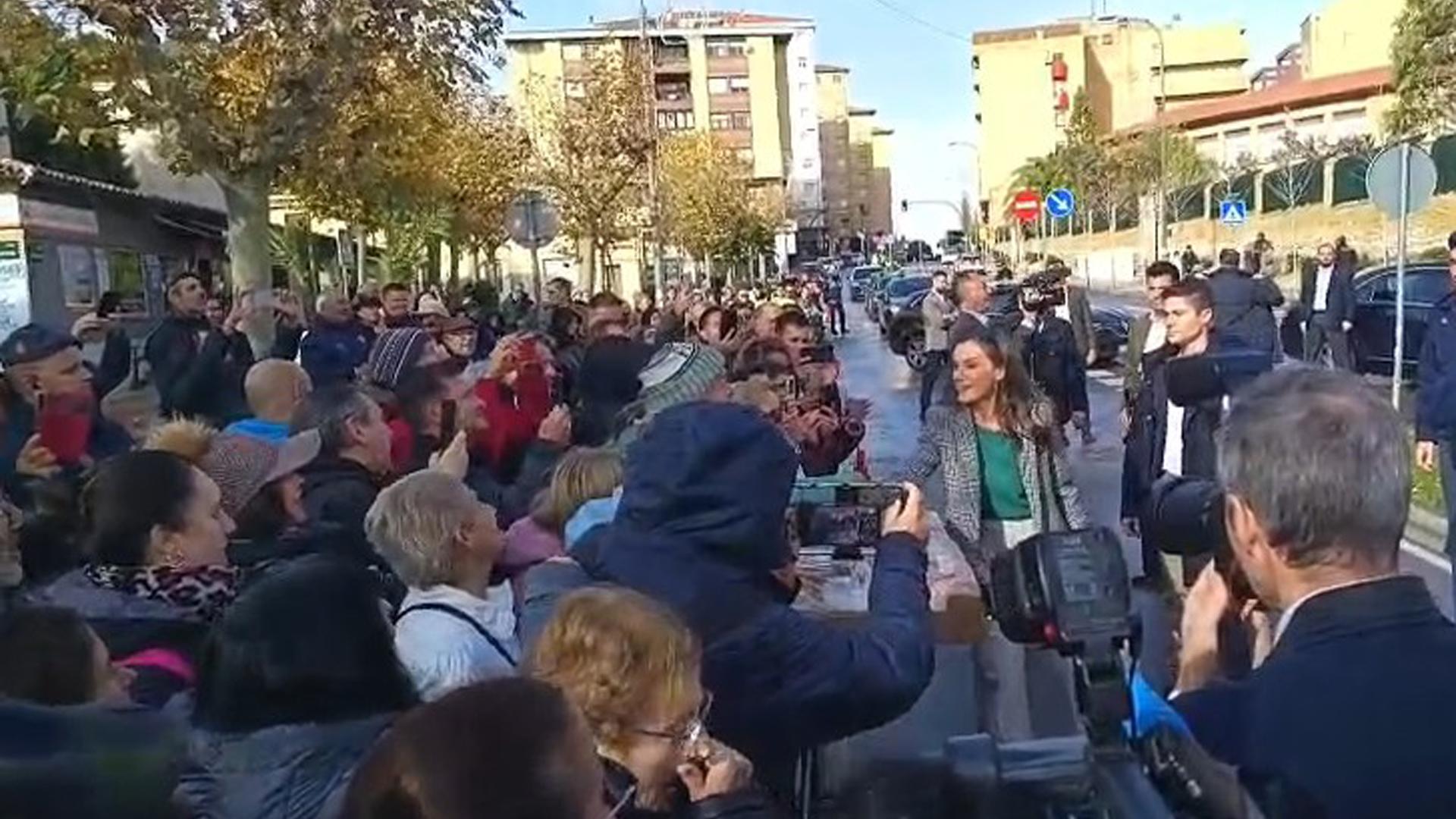 Vídeo de la reina Letizia saludando a su llegada a Tudela