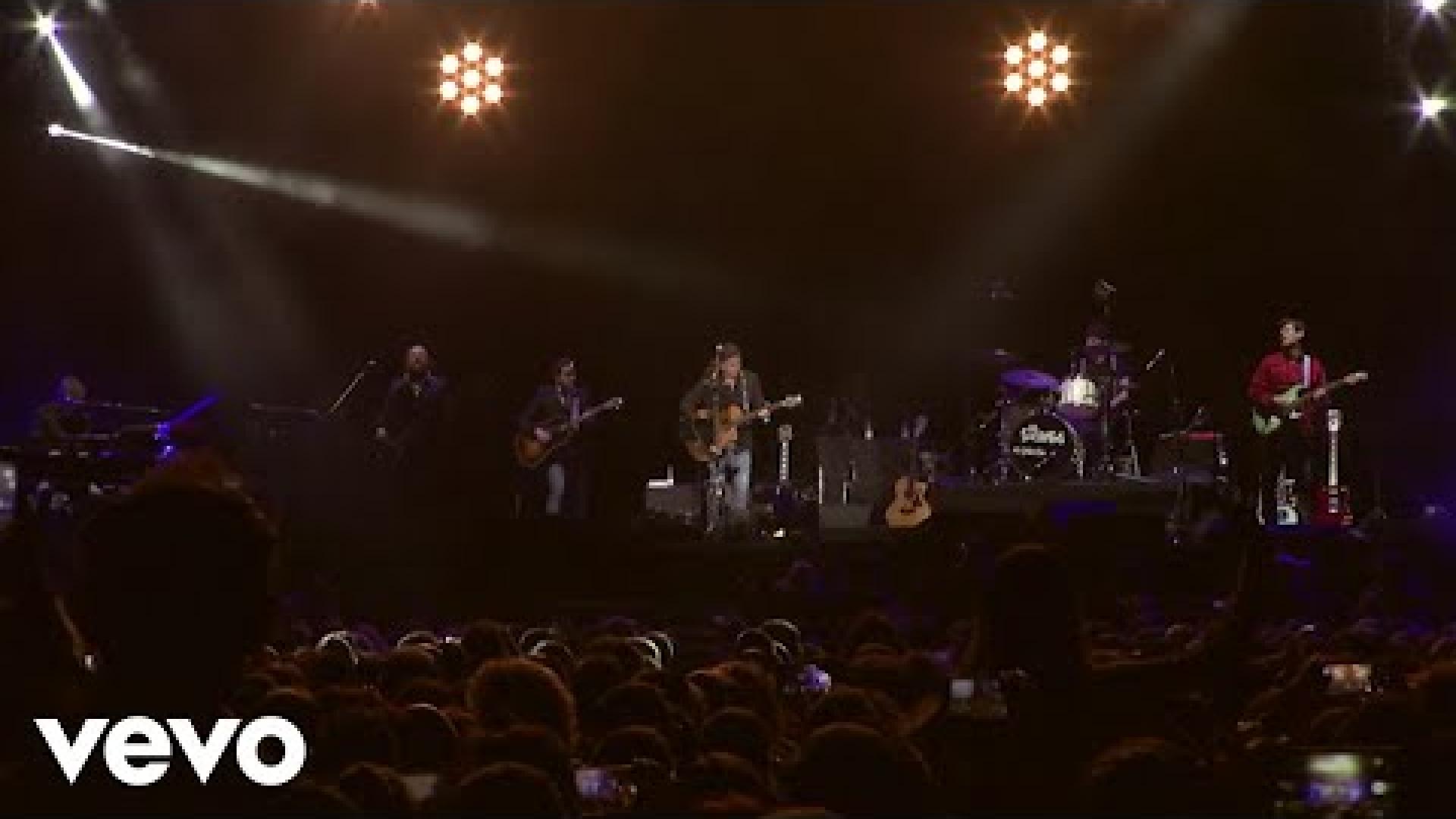 Music video by Los Secretos performing Pero A Tu Lado (En Directo / WiZink Center / Madrid / 17-11-2019). © 2021 Universal Music Spain, S.L.U., bajo licencia exclusiva de 30 Años, S.L.

http://vevo.ly/4O0eCf