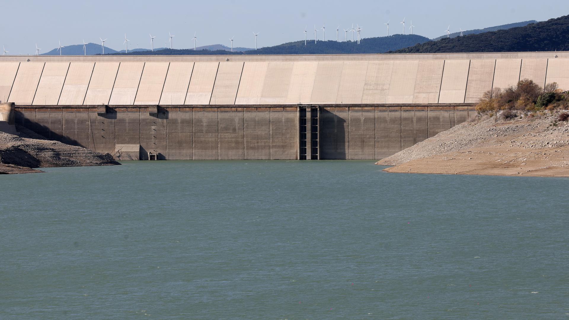 La reserva de agua de los embalses navarros vuelve a aumentar ligeramente esta semana. En la imagen, vista de Yesa el pasado 12 de noviembre