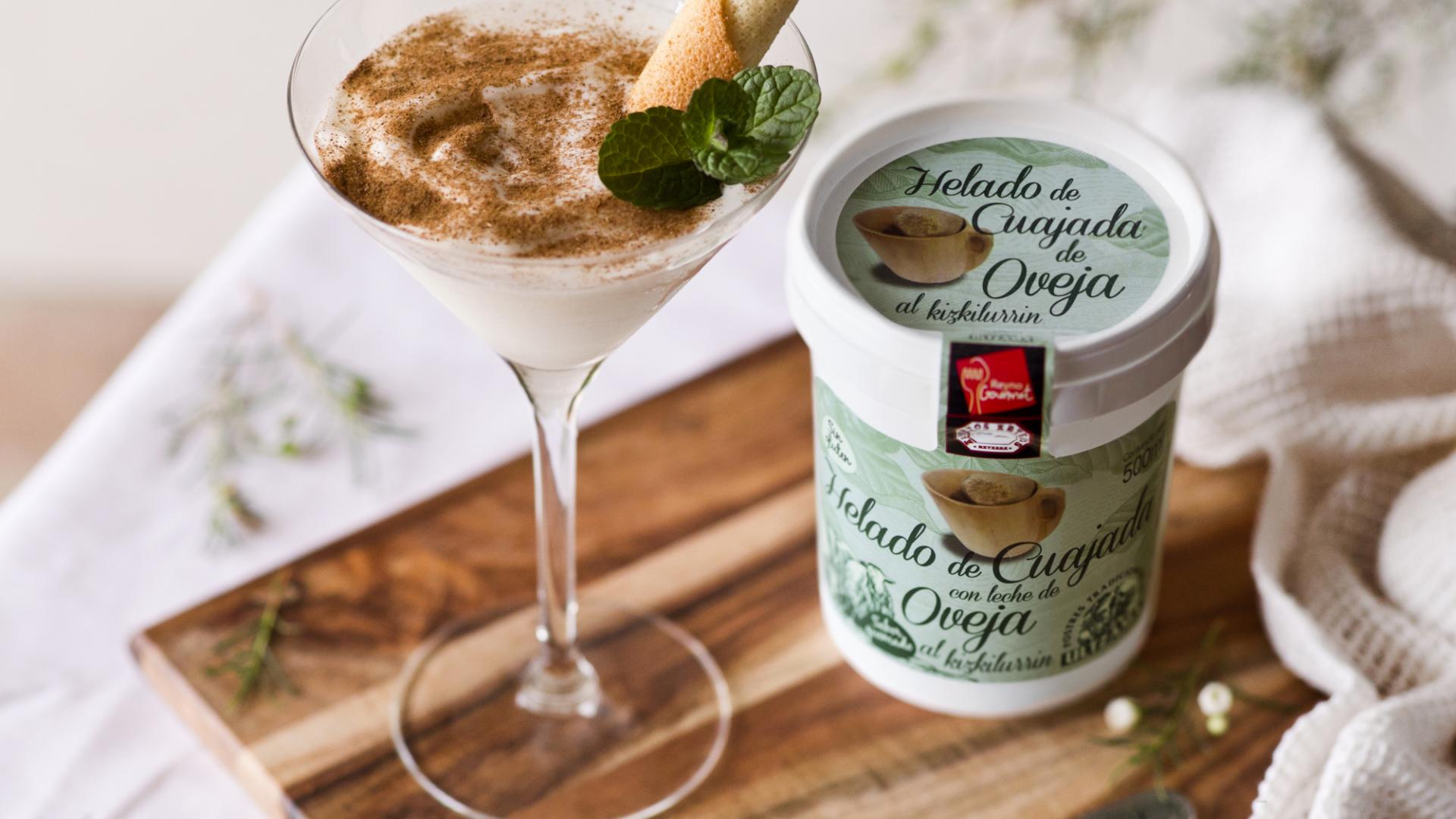 Una opción perfecta para estas navidades son los helados de cuajada, perfectos para sorbetes