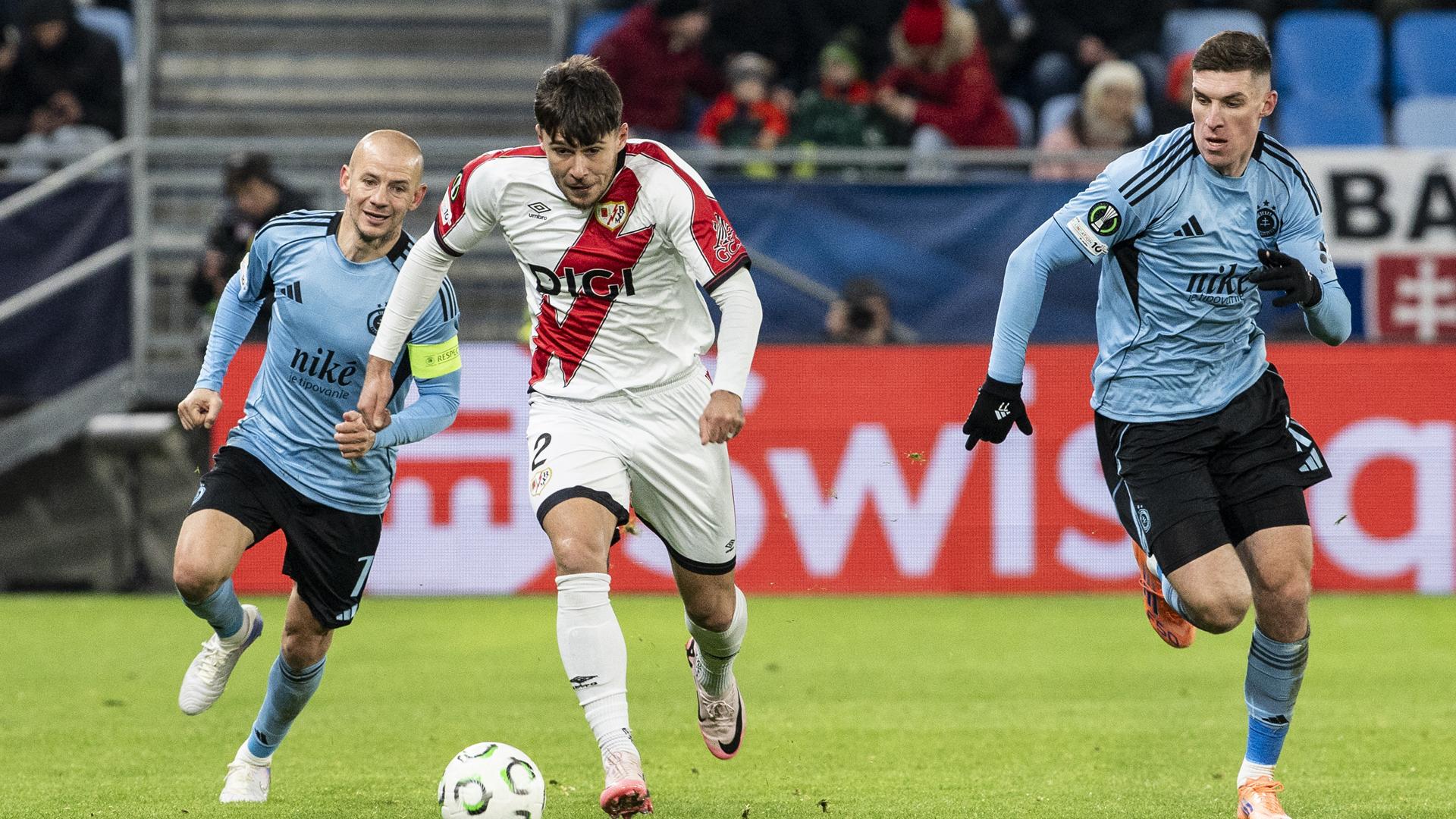 El Rayo regresa de Bratislava con derrota