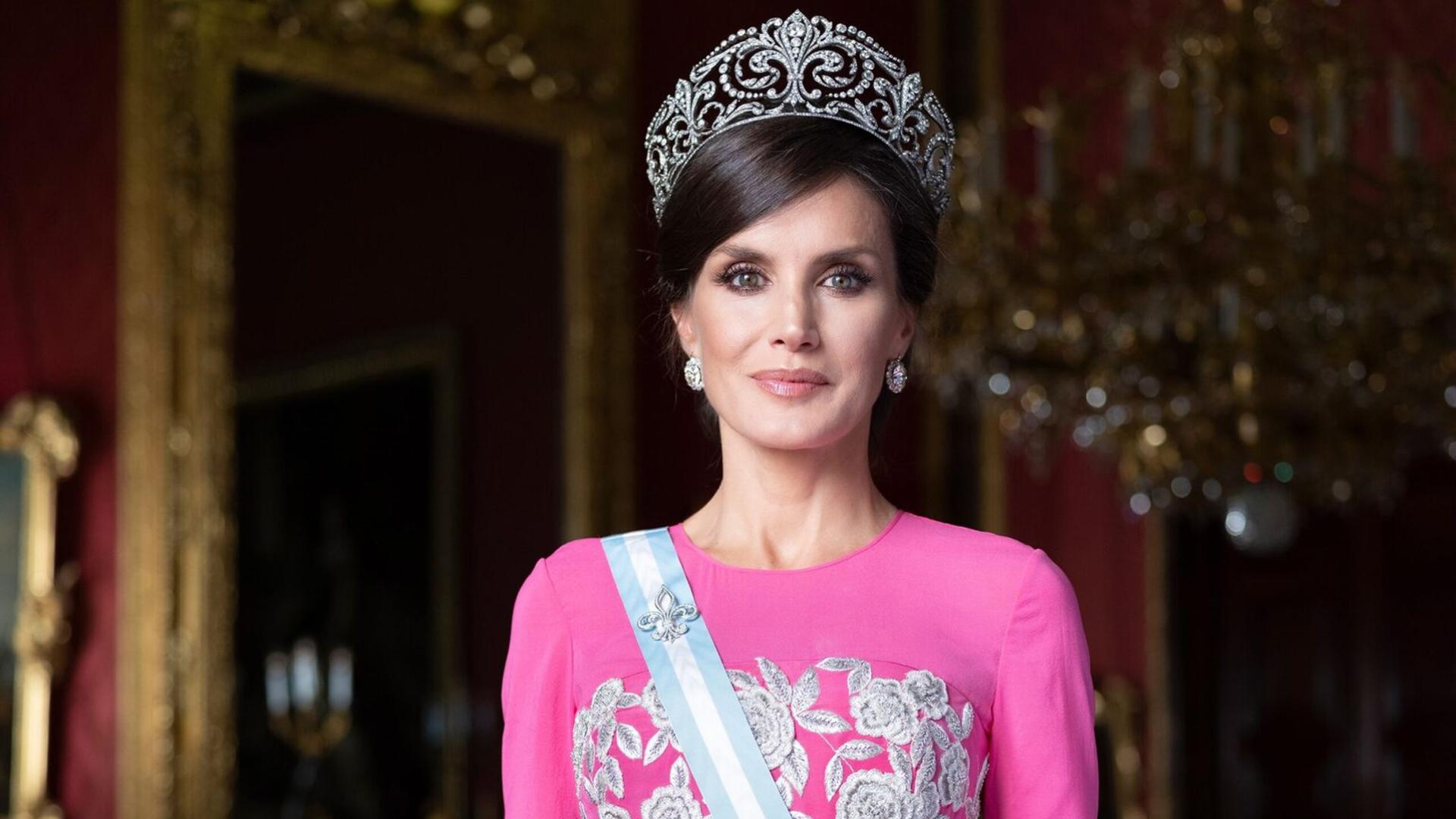 La reina Letizia, con la Flor de Lis