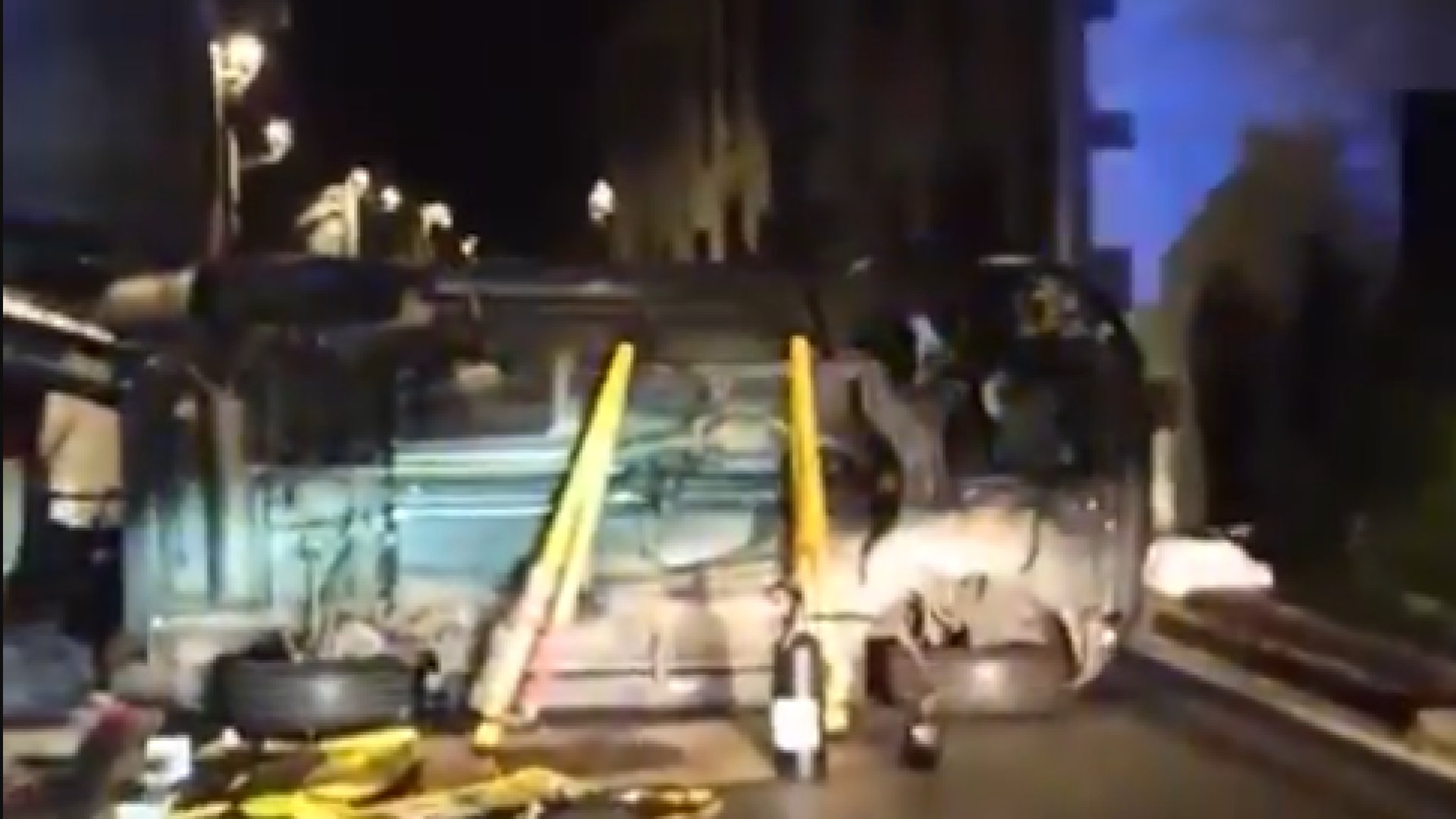 Imagen del estado en el que quedó el vehículo accidentado en Burguete