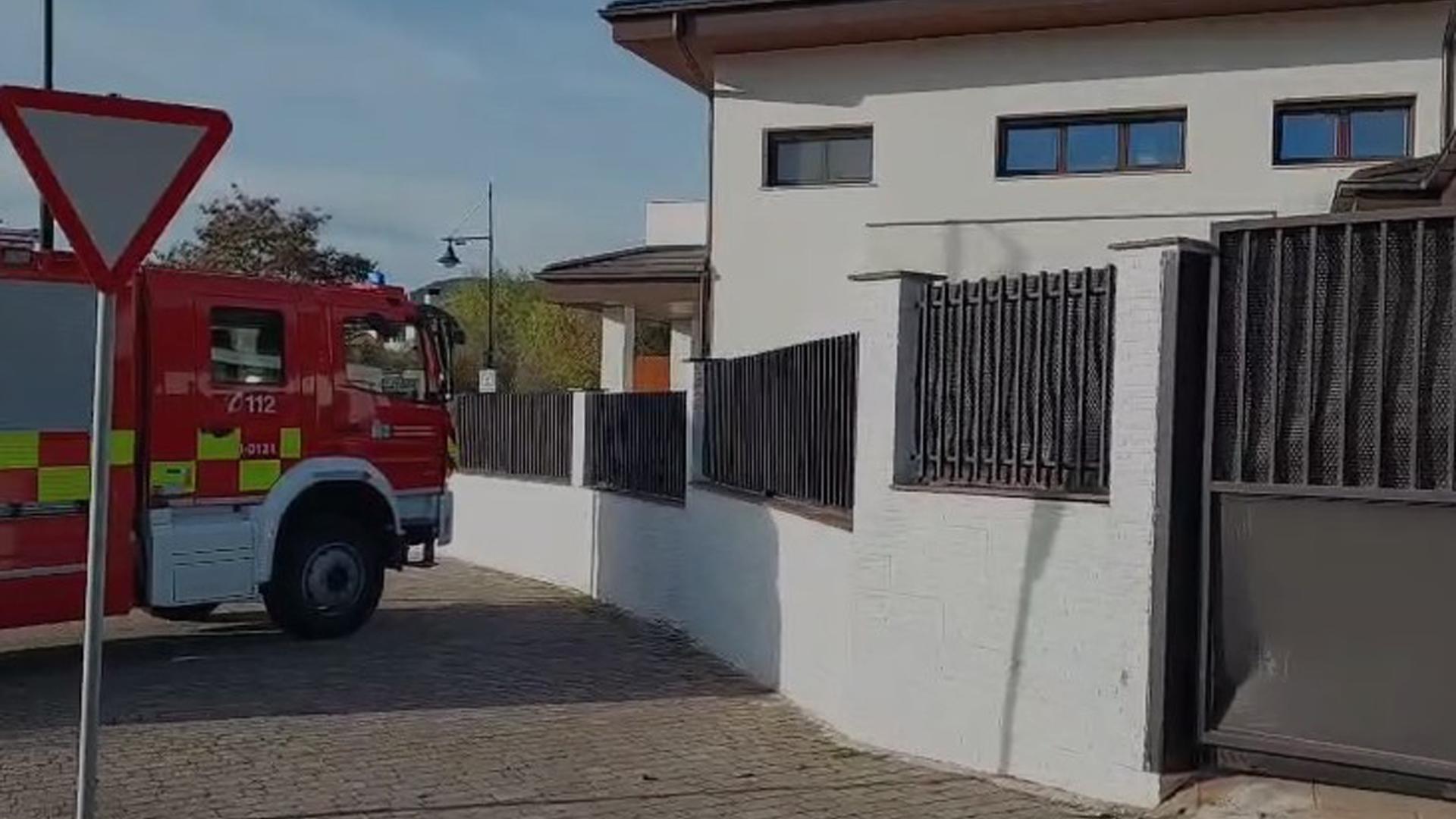 Vídeo del accidente en el que una furgoneta ha chocado contra una casa en Berriosuso