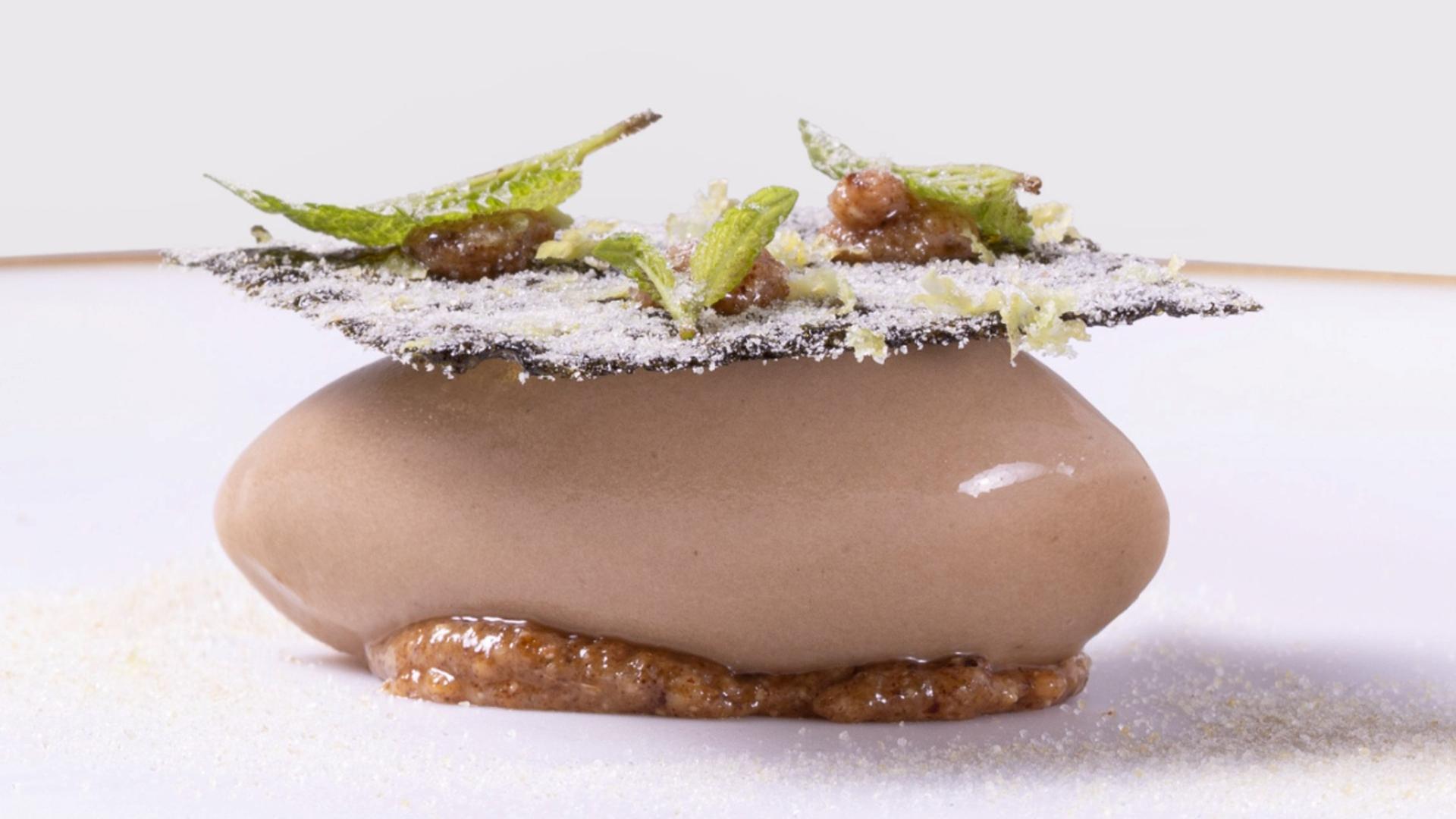Aprendizaje, un sorprendente postre de David Yárnoz, del restaurante Molino de Urdániz