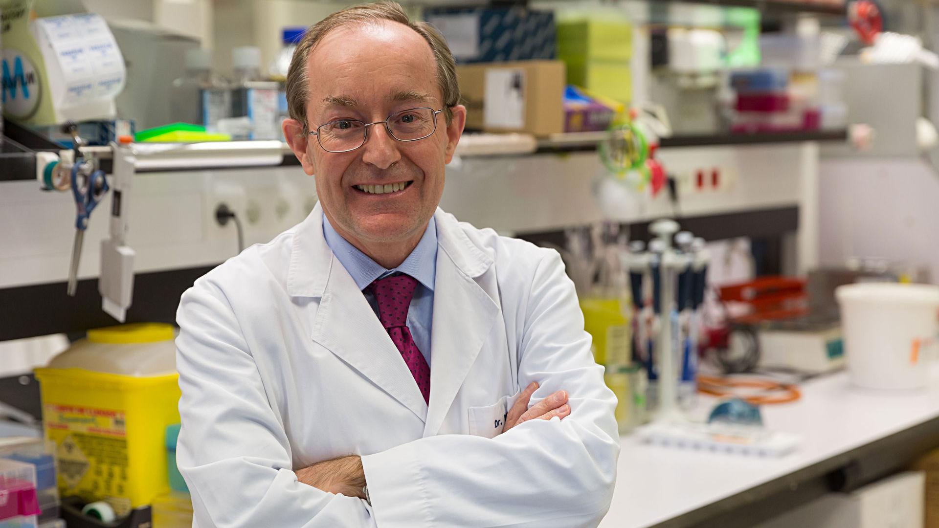 El Dr. Luis Montuenga, en el laboratorio del grupo Lungsearch, dedicado a la investigación del cáncer del pulmón en el Cima Universidad de Navarra.