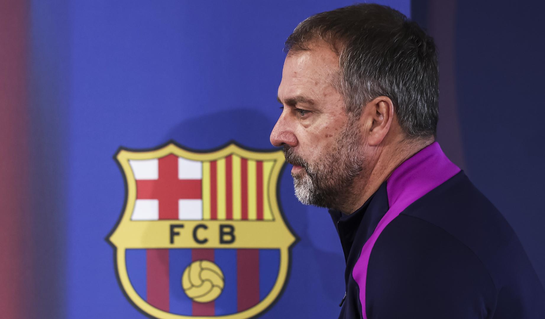 El técnico del Barça, Hansi Flick, antes de su comparecencia ante los medios en la previa del encuentro de LaLiga contra Osasuna