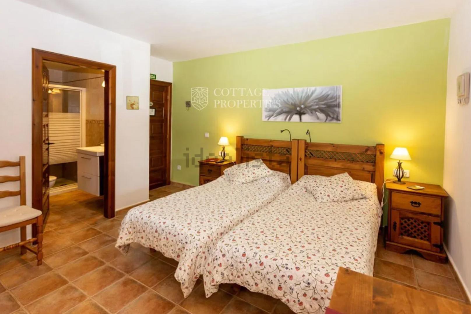 Habitación con baño privado