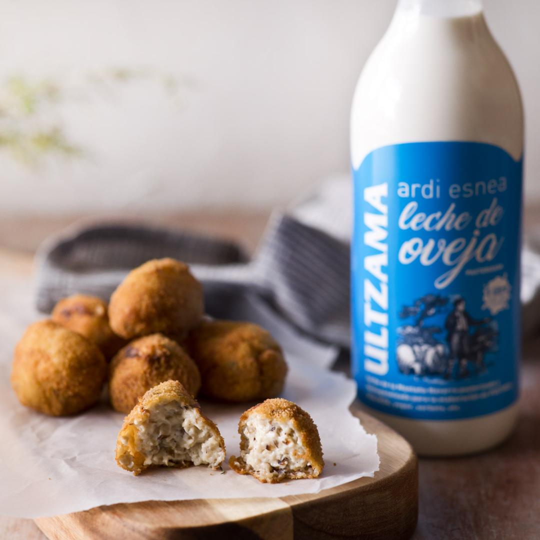 La leche de oveja de Postres Ultzama es ideal para preparar bechameles más untuosas para estos días.