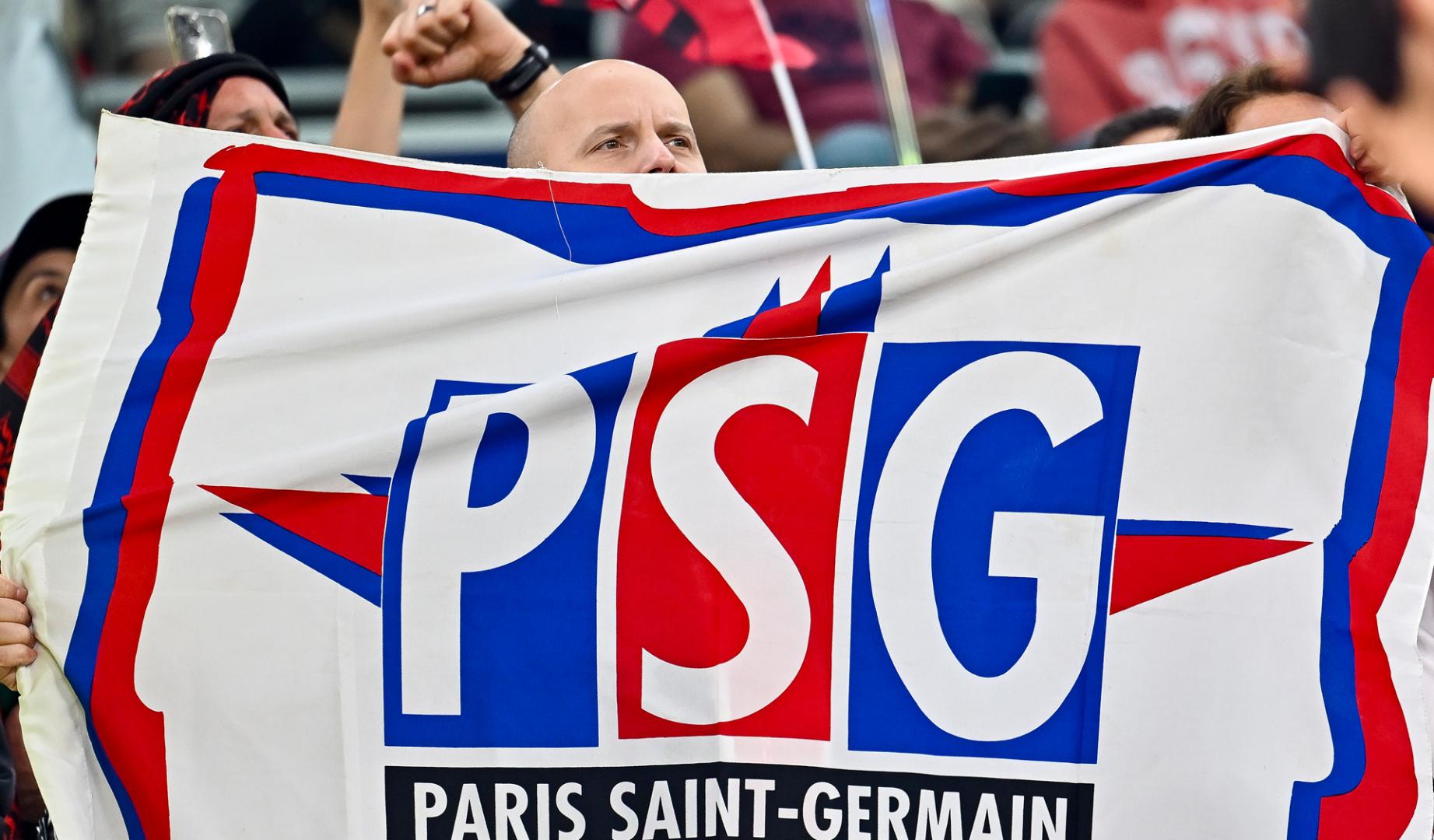 Un hincha del PSG durante la final Copa Intercontinental entre el equipo francés y el Flamengo