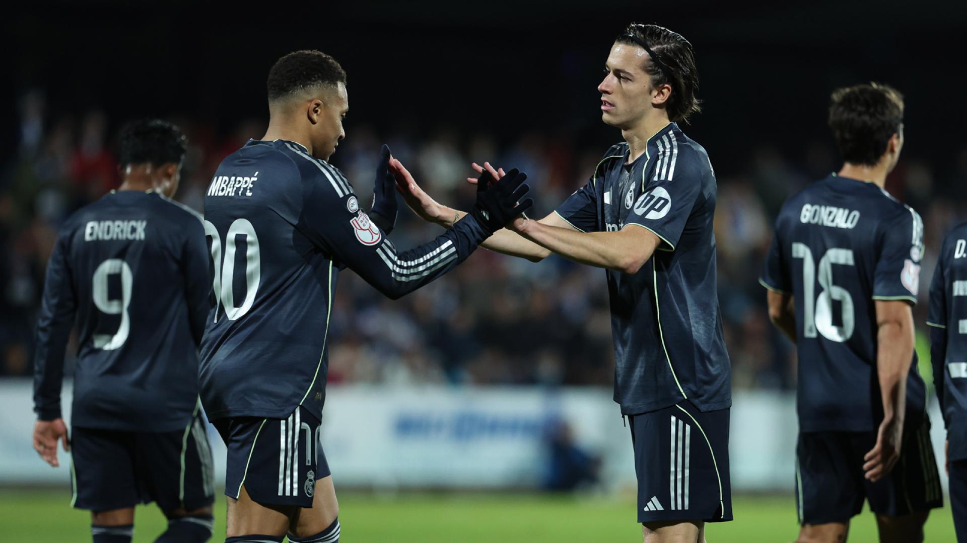 Mbappé y Carreras