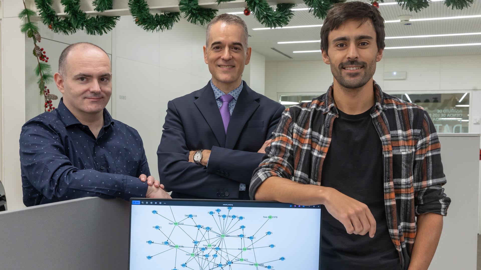 Los autores de la investigación, José González, Rubén Armañanzas y Aitor Oviedo-Madrid