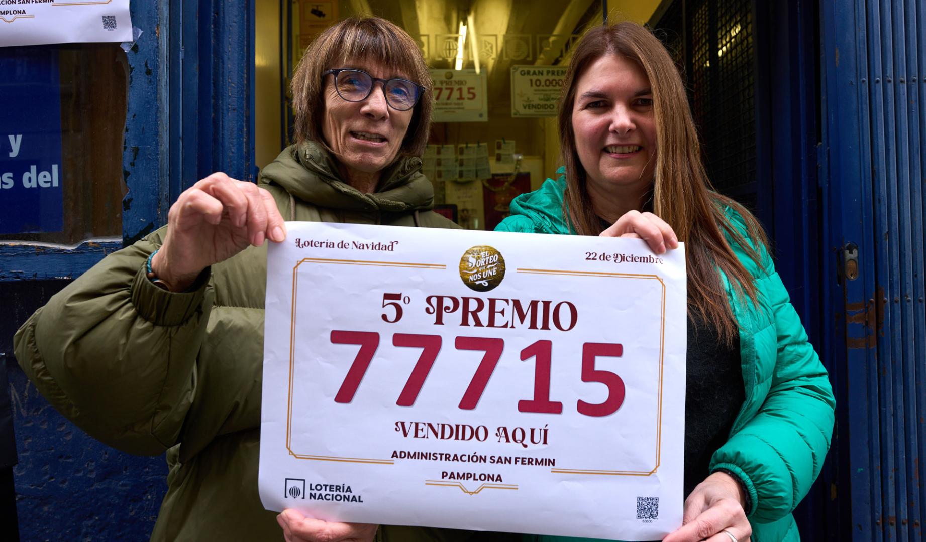 Maite Urroz y Ana Cañamares, de la administración de la calle Mayor de Pamplona