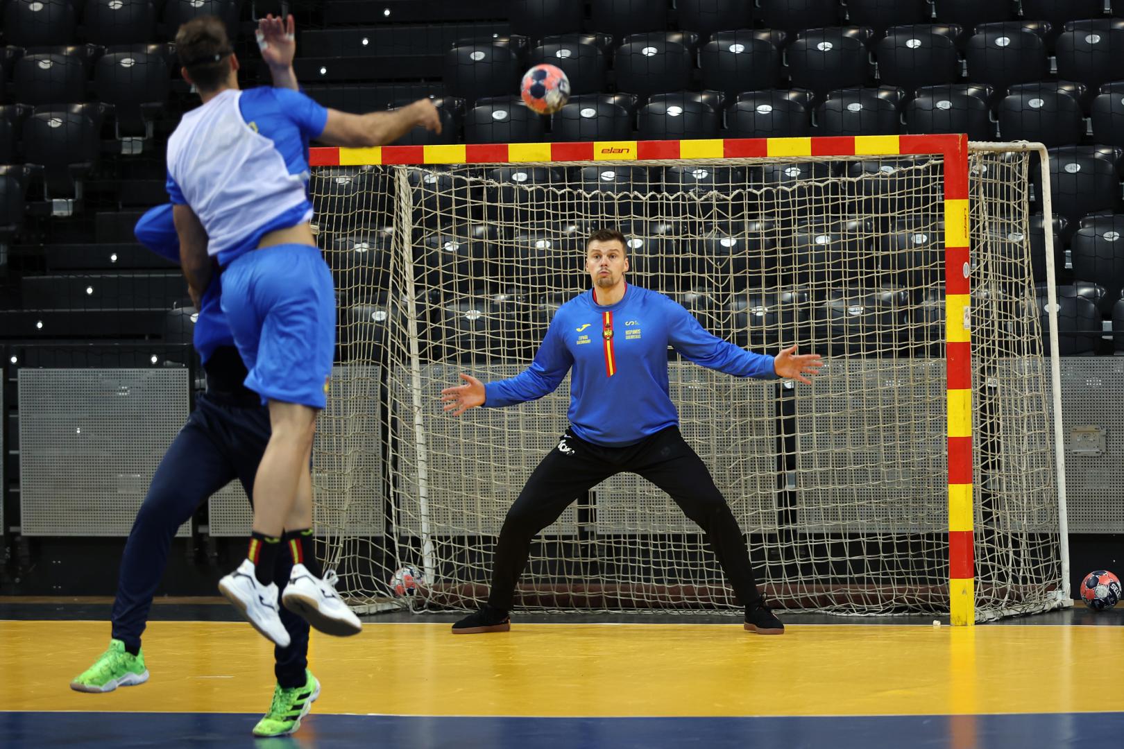 Sergey Hernández, durante la sesión vespertina en el Navarra Arena.