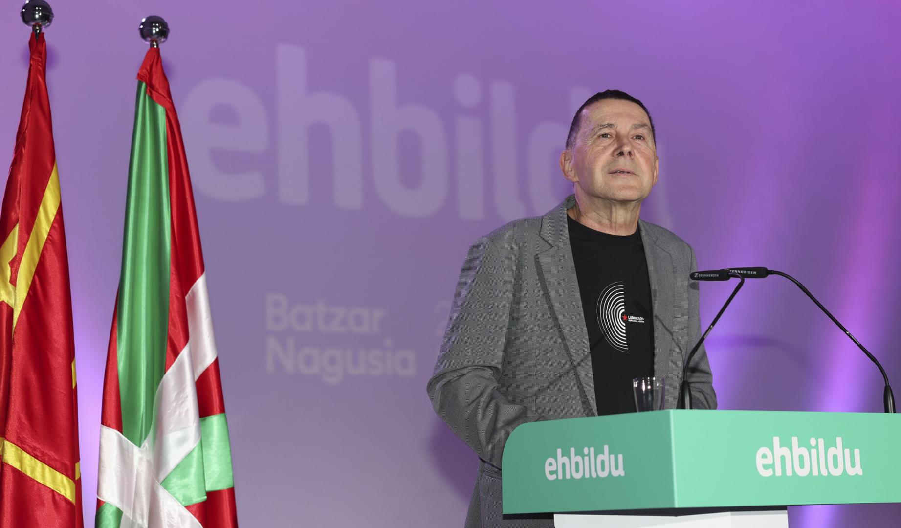 El secretario general de EH Bildu, Arnaldo Otegi, durante la Asamblea General de la formación, este sábado en Bilbao