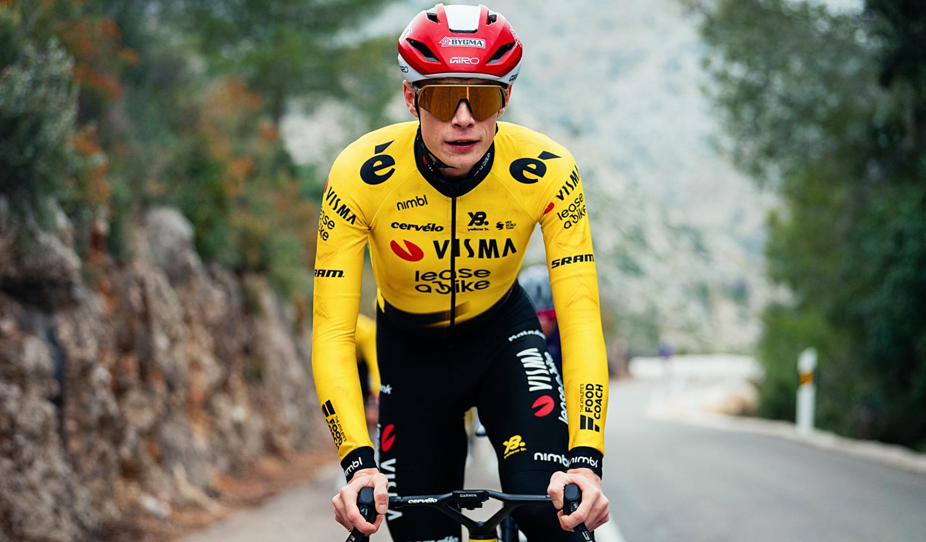 El ciclista danés Jonas Vingegaard en un entrenamiento con el Team Visma