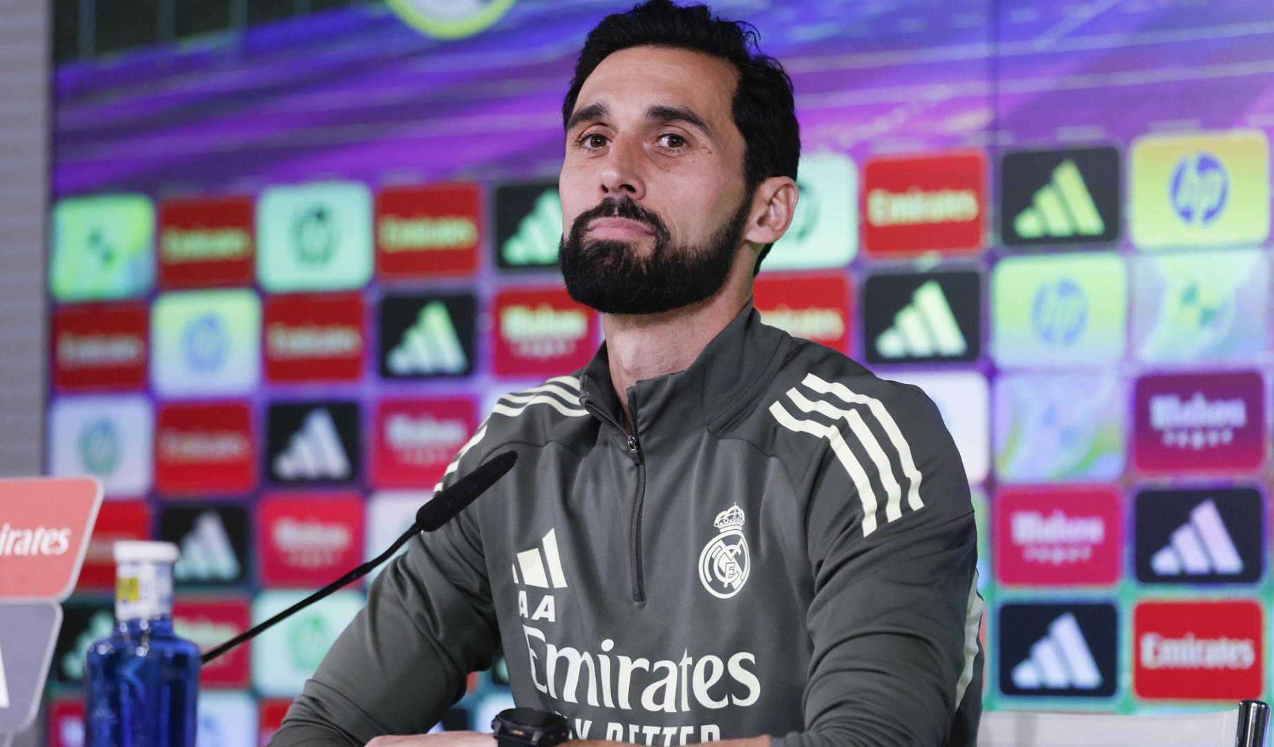 El nuevo entrenador del Real Madrid, Álvaro Arbeloa, este martes durante la rueda de prensa tras el entrenamiento del equipo en la Ciudad Deportiva