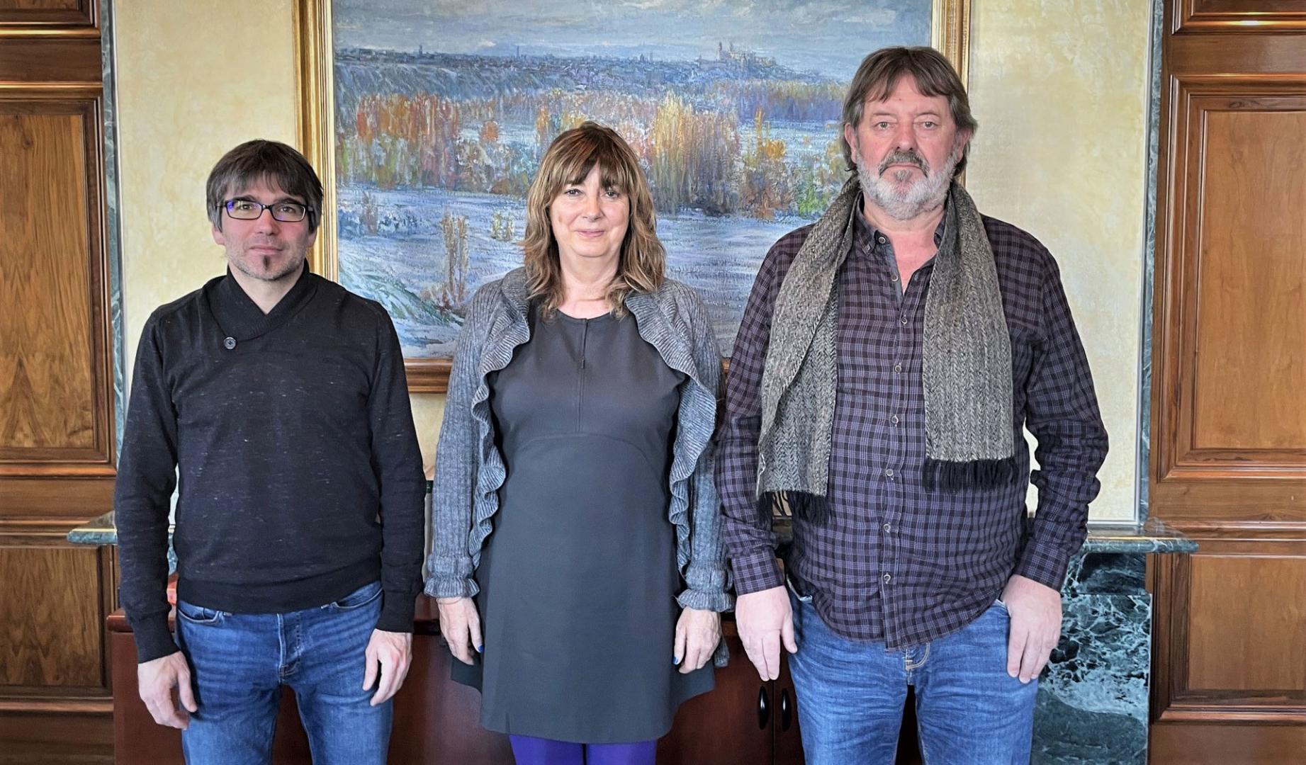 Javier Arakama, director gerente de Euskarabidea; Ana Ollo, vicepresidenta, y Jose Luis Erdozia, investigador.
