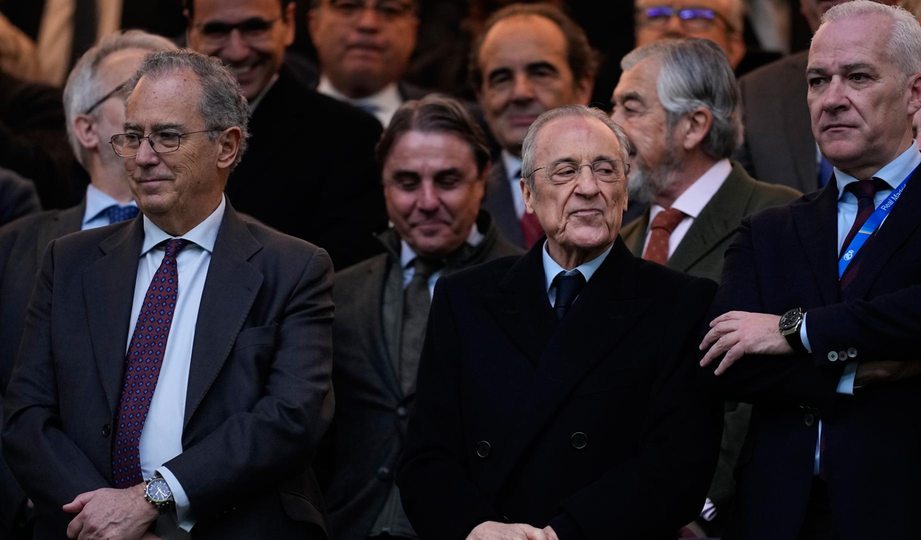 Florentino Pérez durante el encuentro contra el Levante