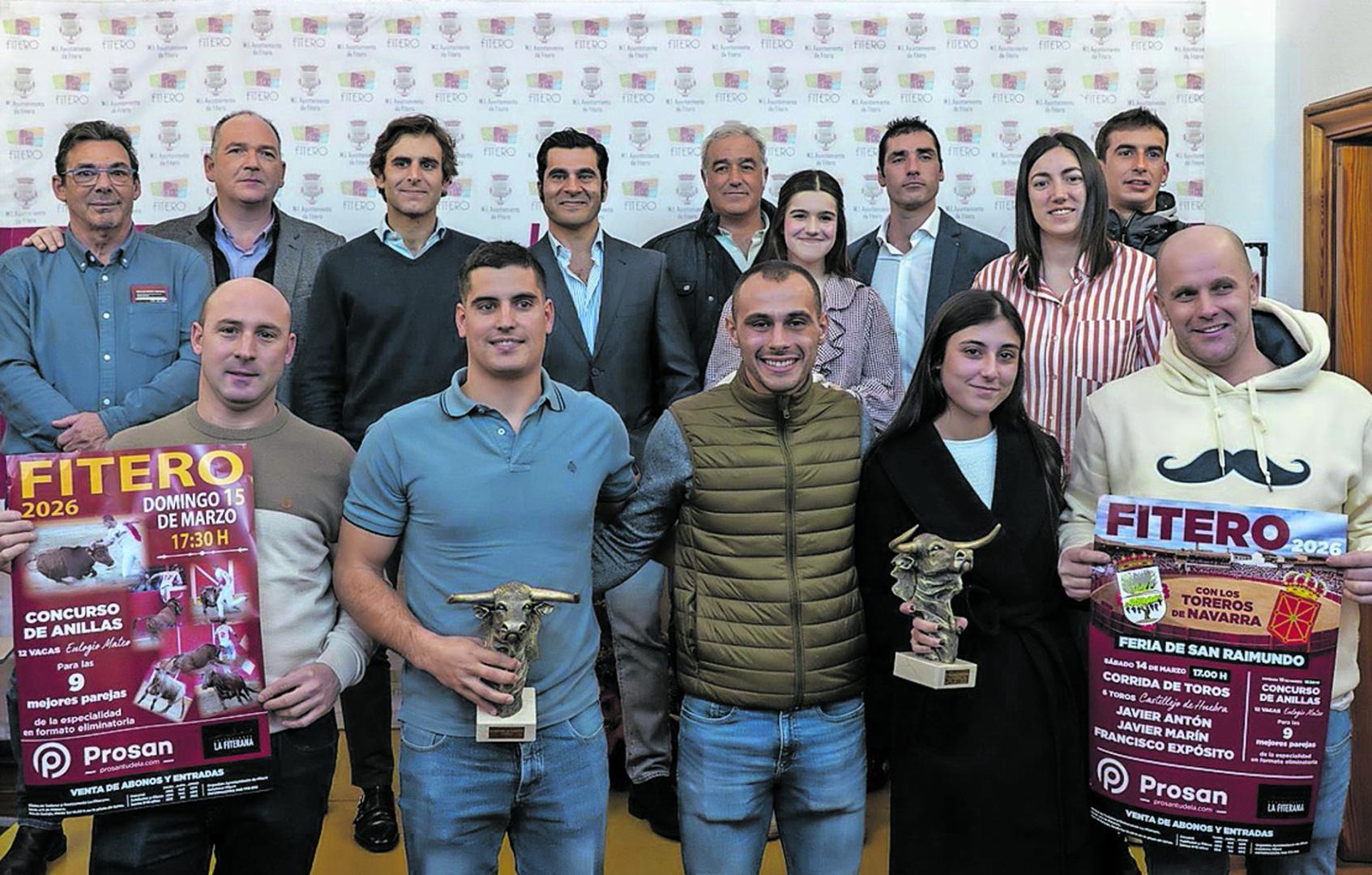 Asistentes a la presentación de la feria, en el salón de plenos del Ayuntamiento de Fitero