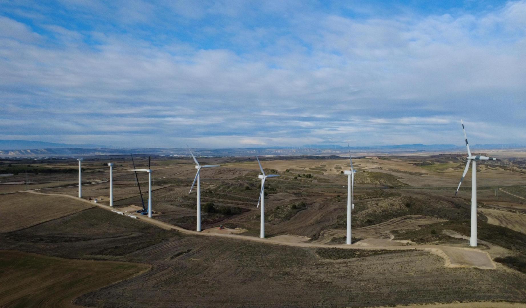 RenerCycle se adjudica el desmantelamiento y reciclaje de tres parques eólicos de Grupo Enhol en Navarra