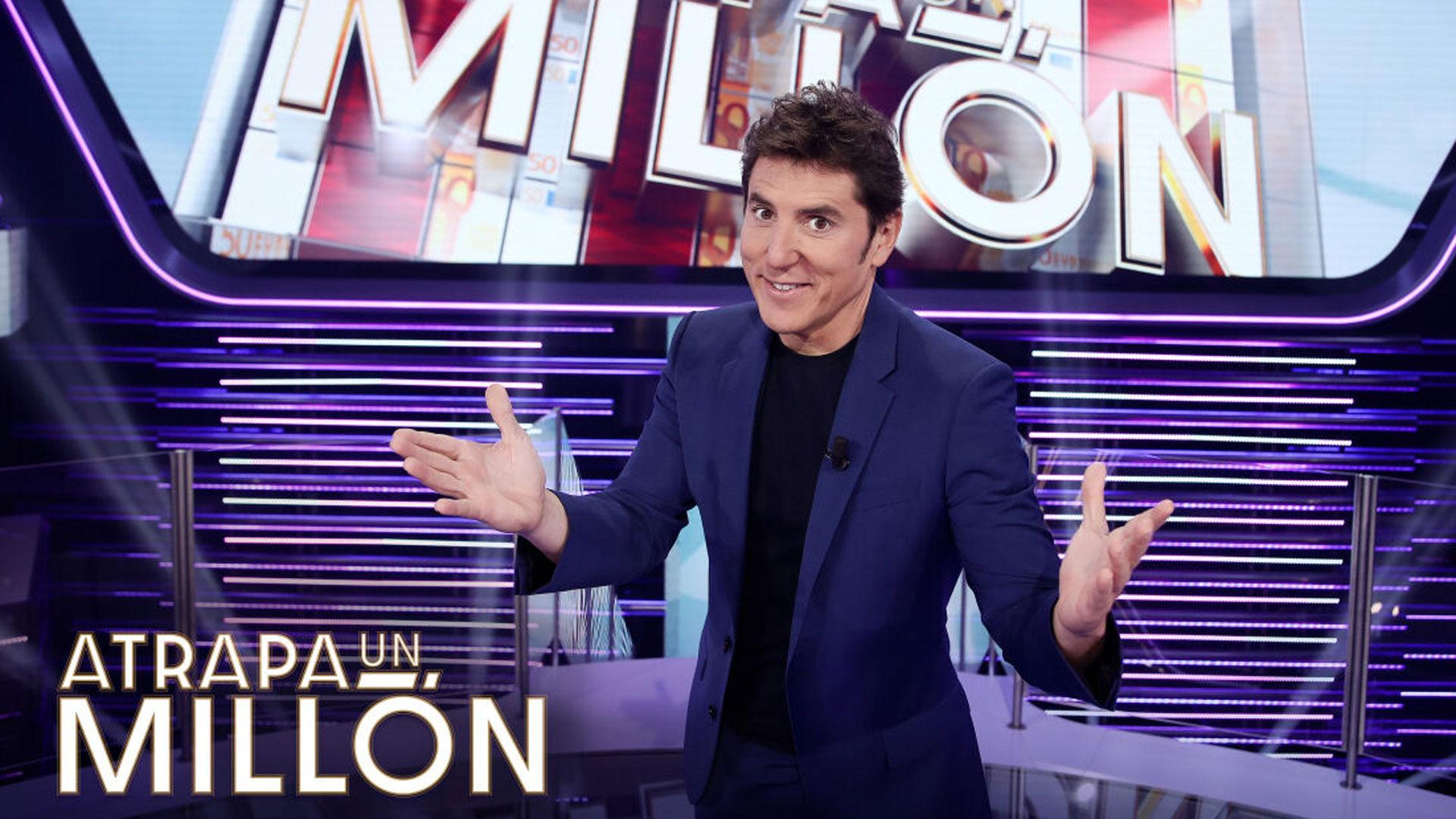 Manel Fuentes es el presentador del concurso 'Atrapa un millón'