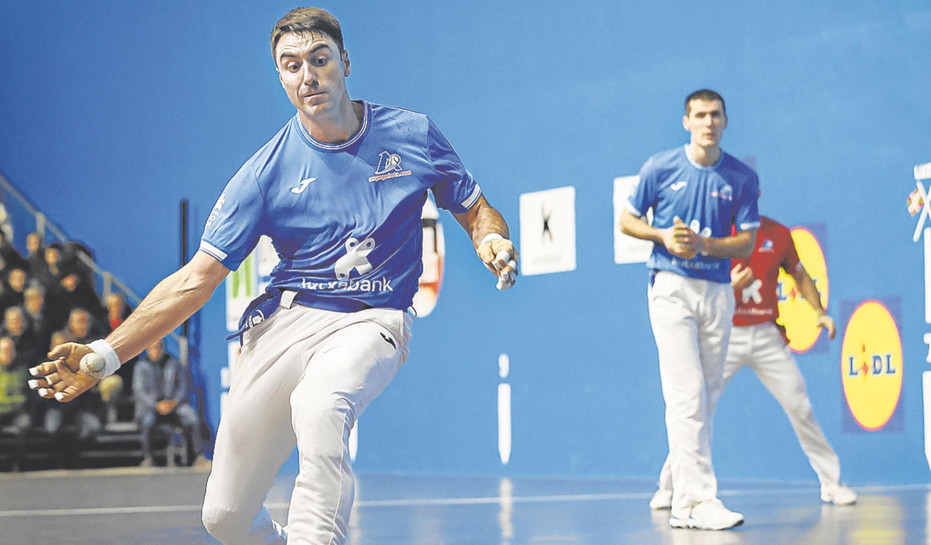 Peio Etxeberria y Rezusta perdieron el último duelo en Mungia.