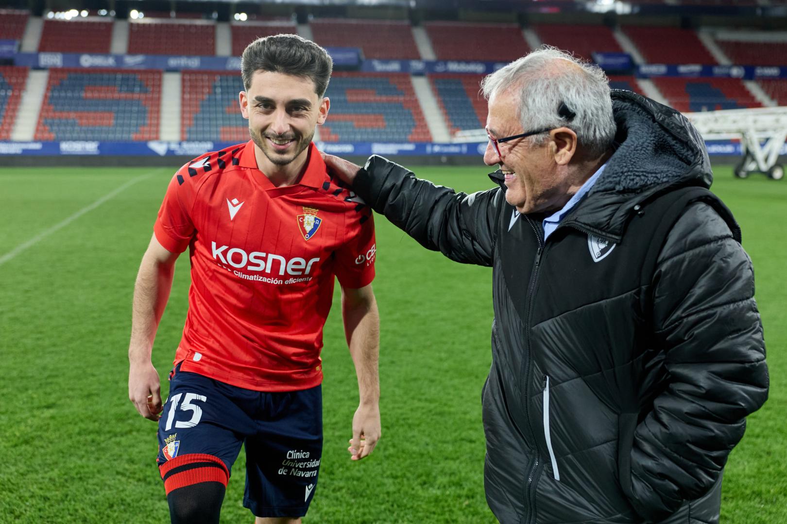 Raúl Moro, con Luis Sabalza en su presentación